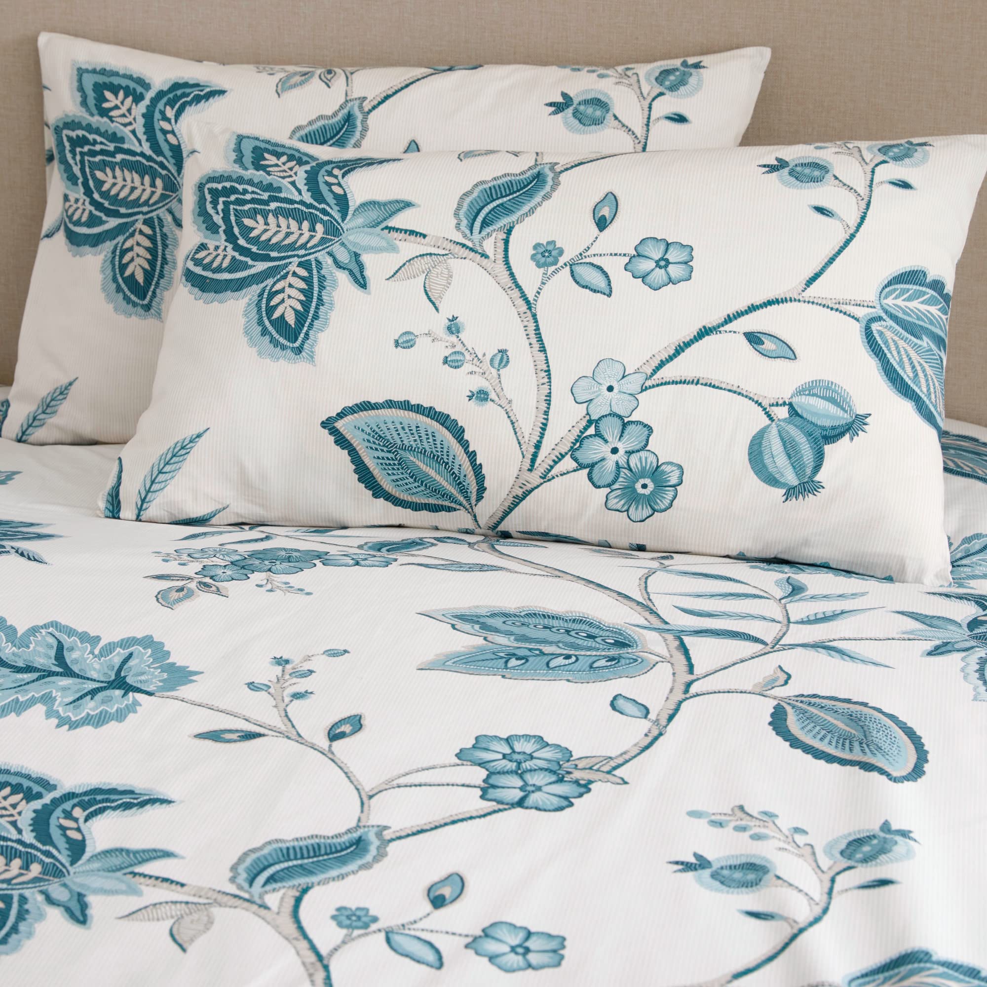 Dreams & Drapes Samira Reversible Floral Duvet Cover Set | Teal Super-King