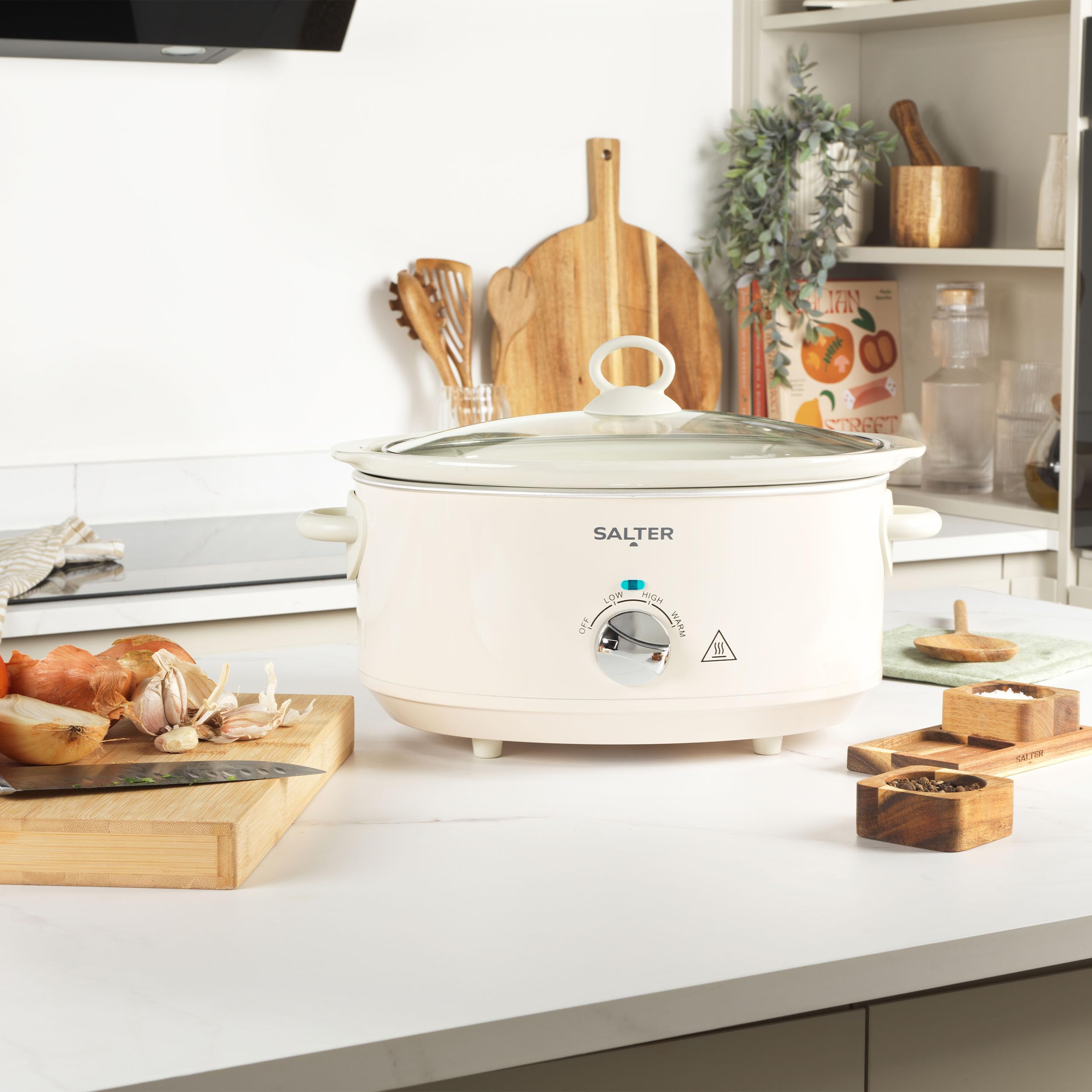 Salter Retro 6.5L Slow Cooker – Ceramic Pot with 3 Heat Settings