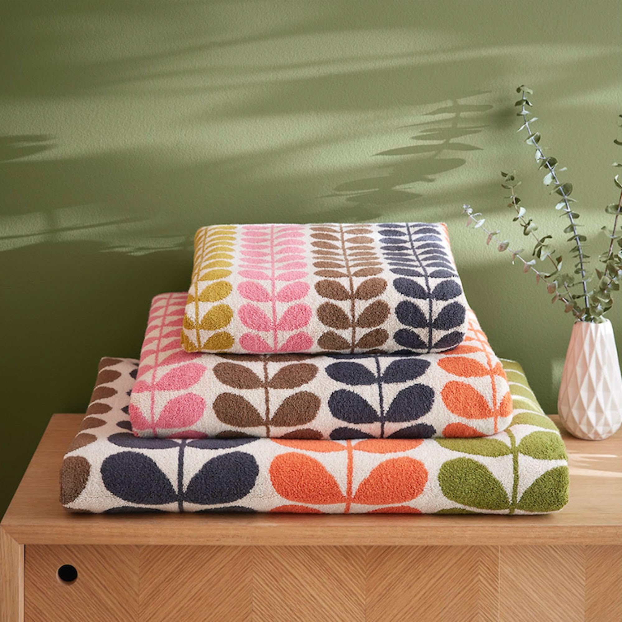 Orla Kiely Multi Stem Auburn Bath Towel - 100% Cotton 70x125cm