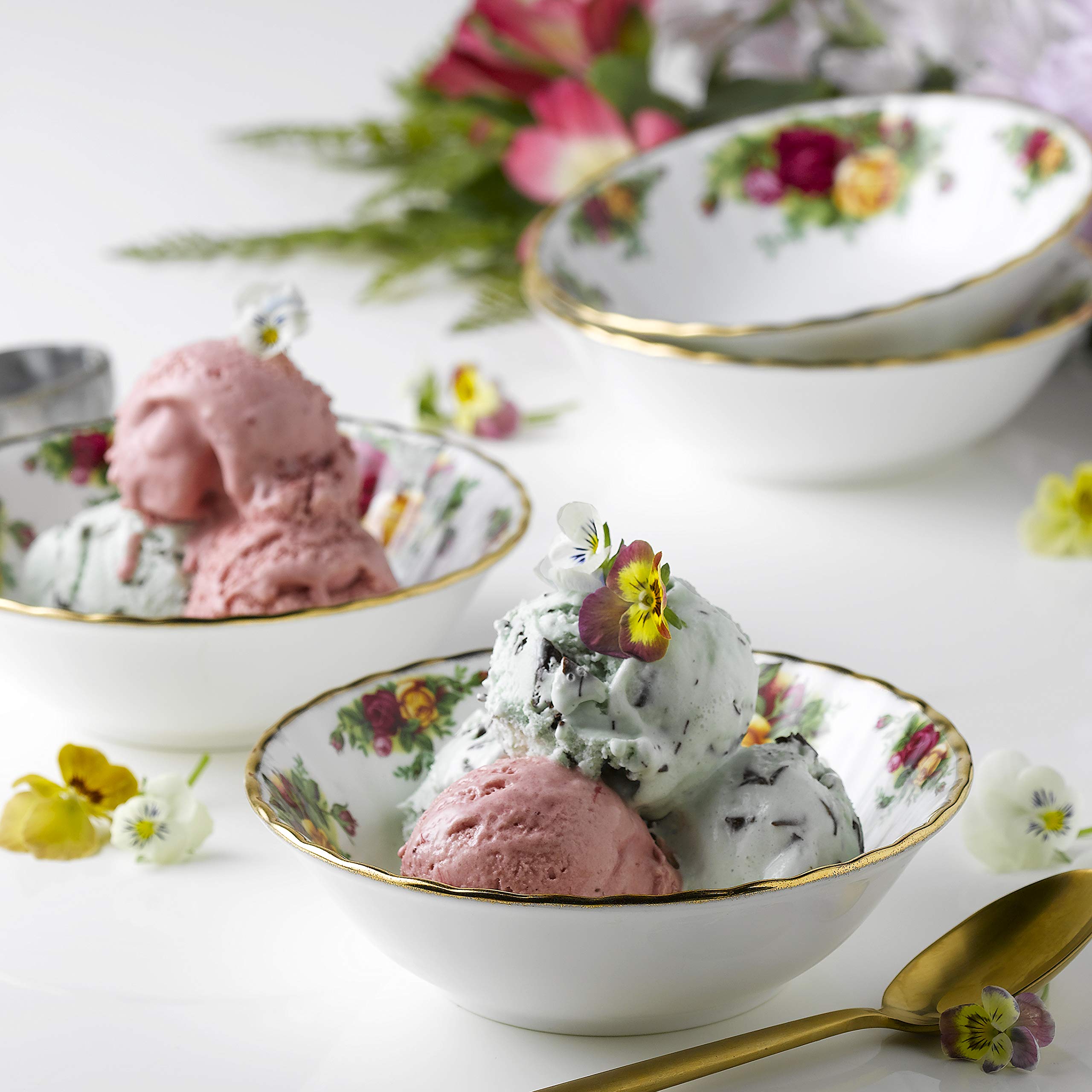 Royal Albert Old Country Roses 4-Piece Bowl Set | Fine Bone China & Gold