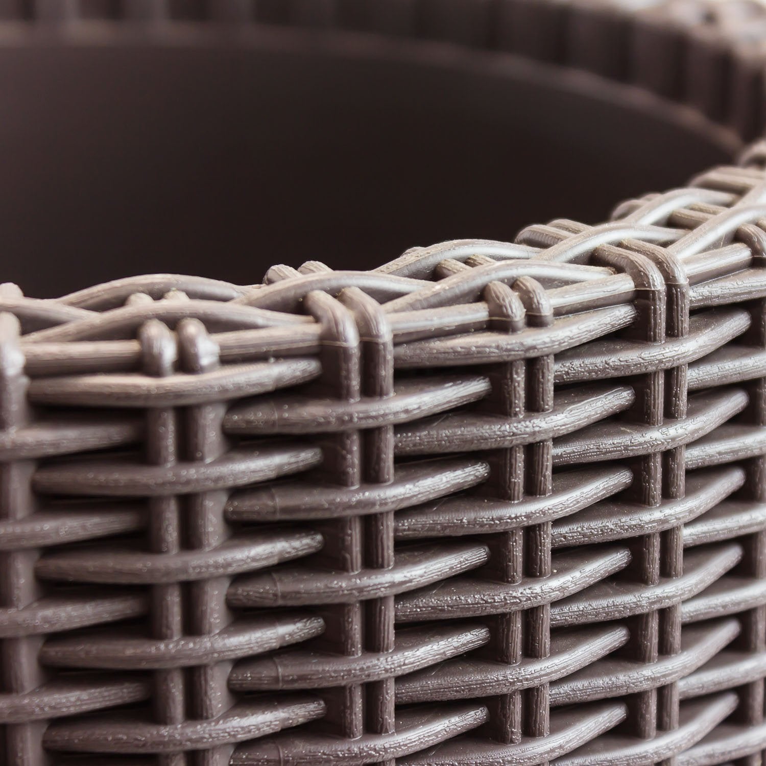 Keter Large Rattan Round Planter – Brown Recycled Outdoor Pot, 39L