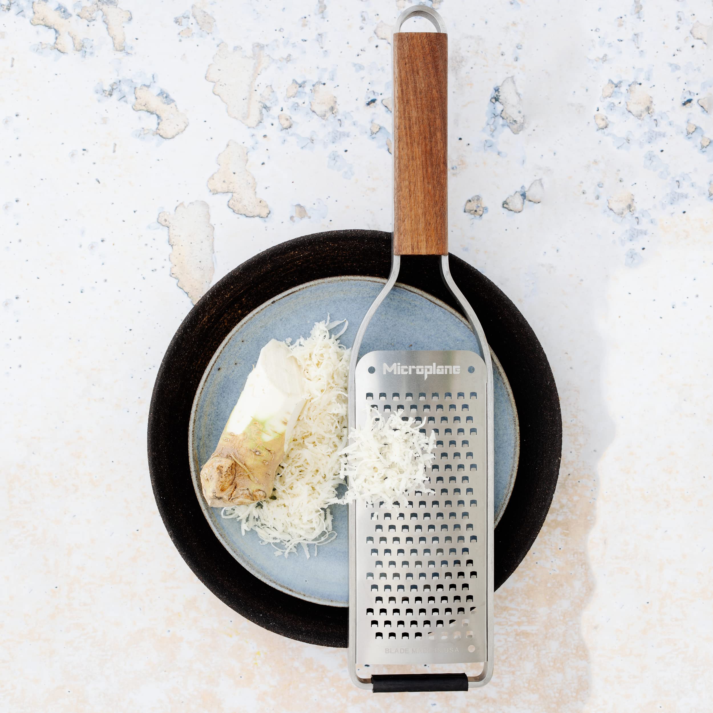 Microplane Coarse Kitchen Grater | Walnut Wood Handle & Stainless Steel