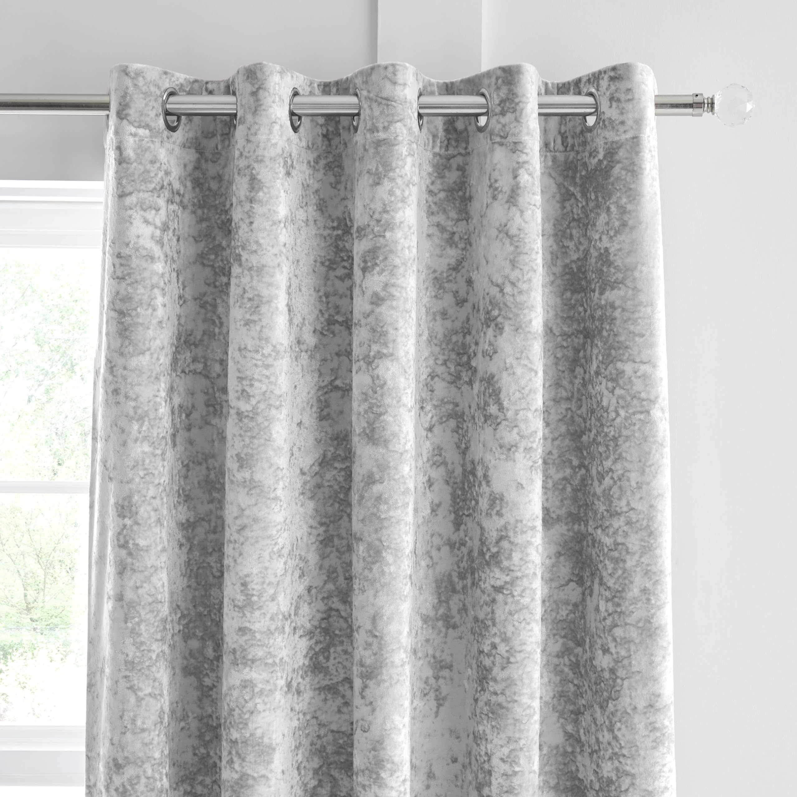 Catherine Lansfield Crushed Velvet Eyelet Curtains - Silver Grey 66x90