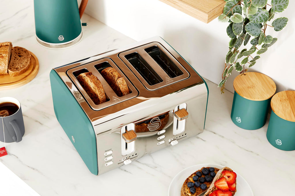 Swan Nordic 4-Slice Toaster – 1500W Green with 6 Browning Levels