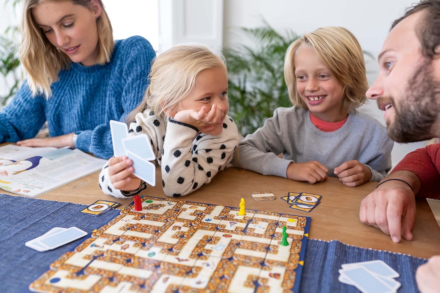 Ravensburger Labyrinth Family Board Game - Strategy Maze Puzzle for Kids