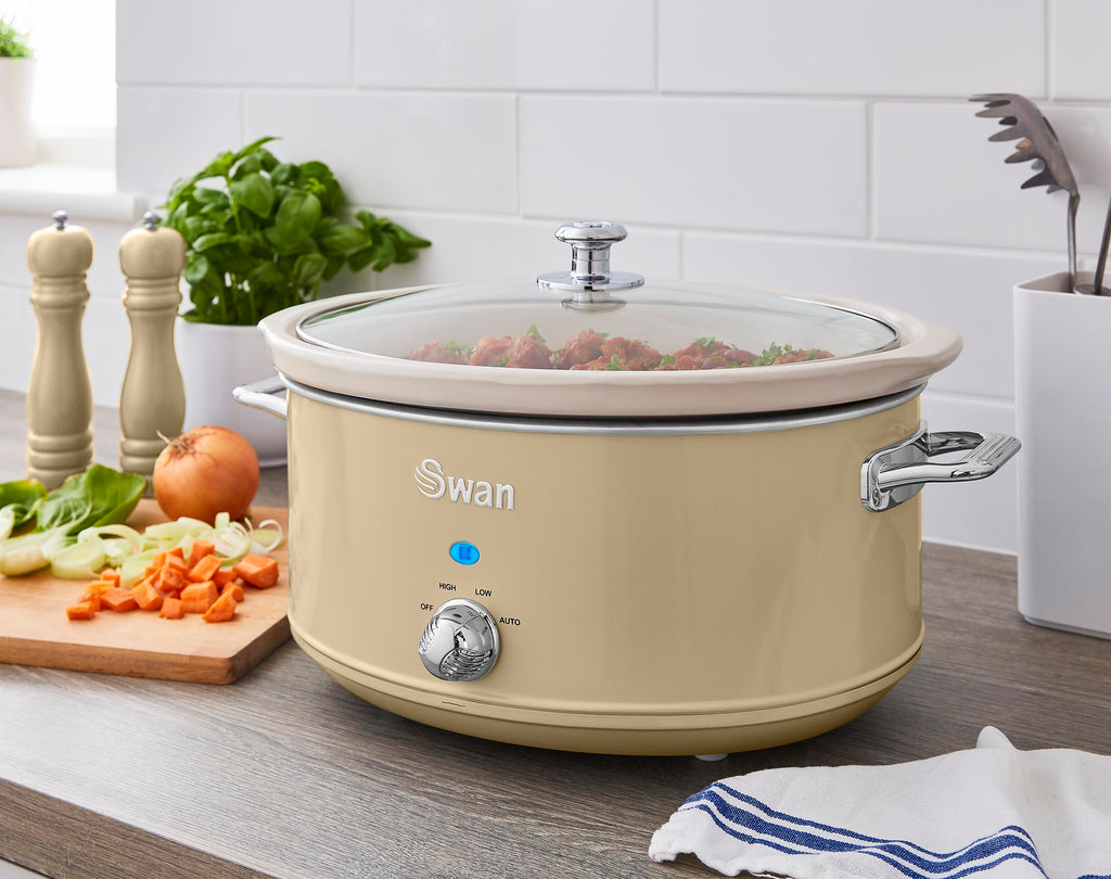 Swan Retro Slow Cooker | 6.5L Ceramic Pot with Keep Warm – Cream