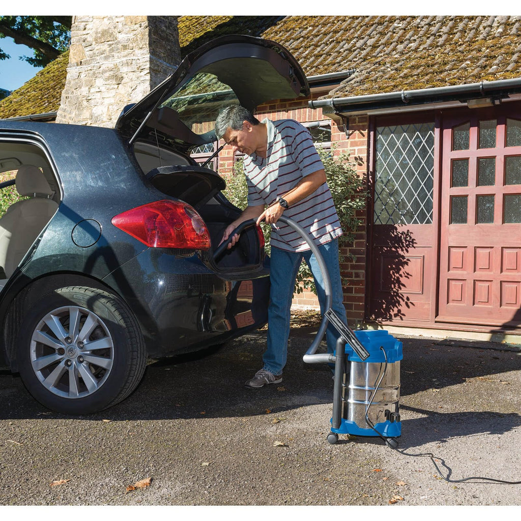 Draper 1250W Wet and Dry Vacuum Cleaner - 20L Tank with Blower Function