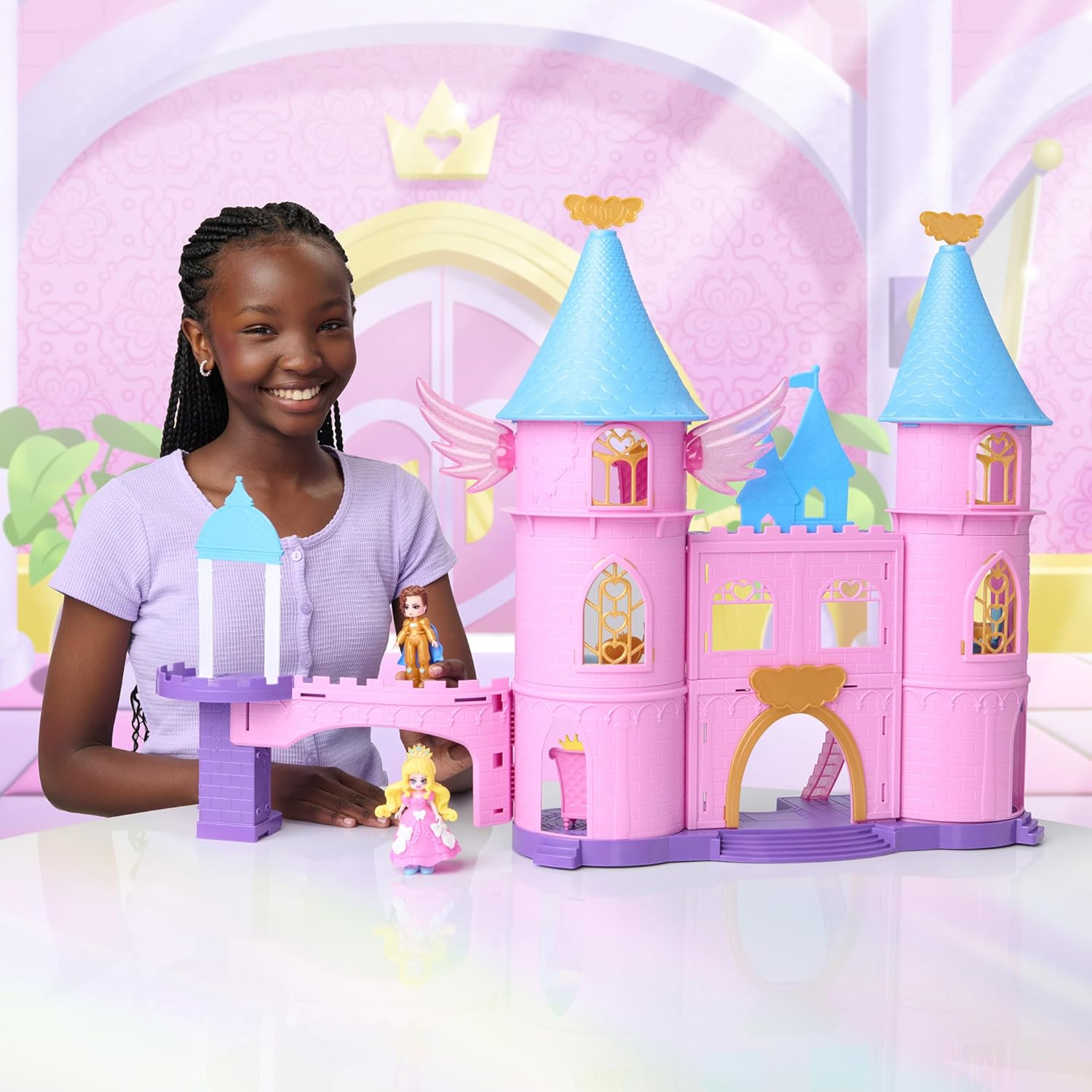 Royale High Castle Campus Playset with 2 Exclusive Dolls by Jazwares