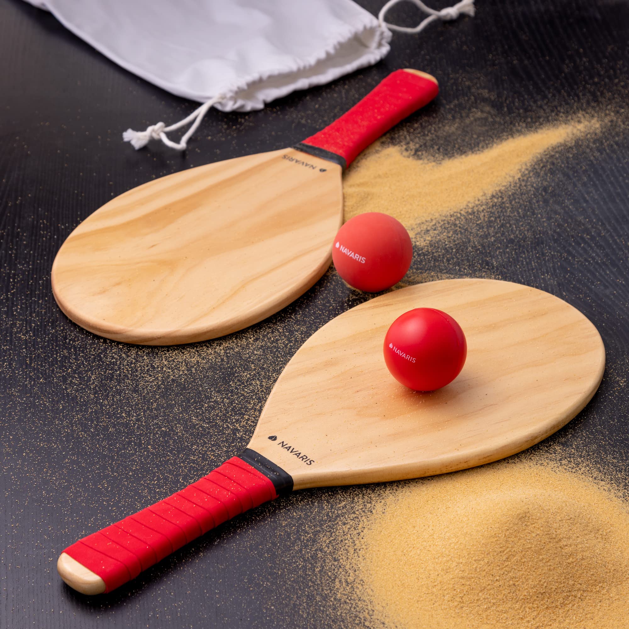 Navaris Wooden Frescobol Beach Paddle Ball Set | 2 Rackets and 2 Balls