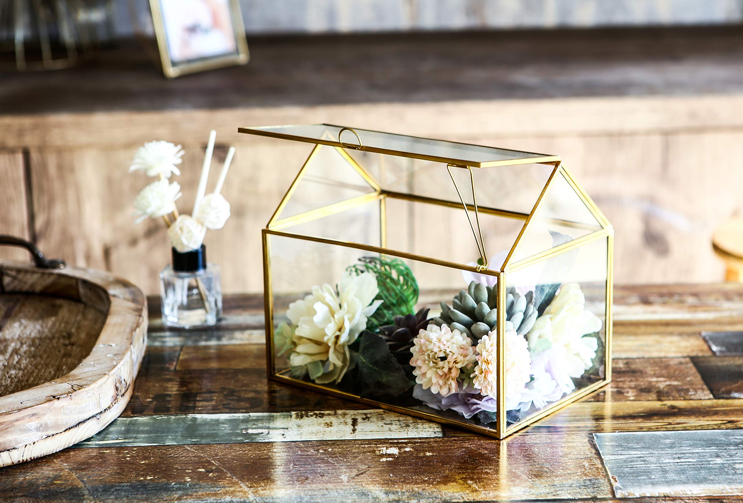 Jolof Store House Shape Glass Geometric Terrarium – Gold Succulent Planter