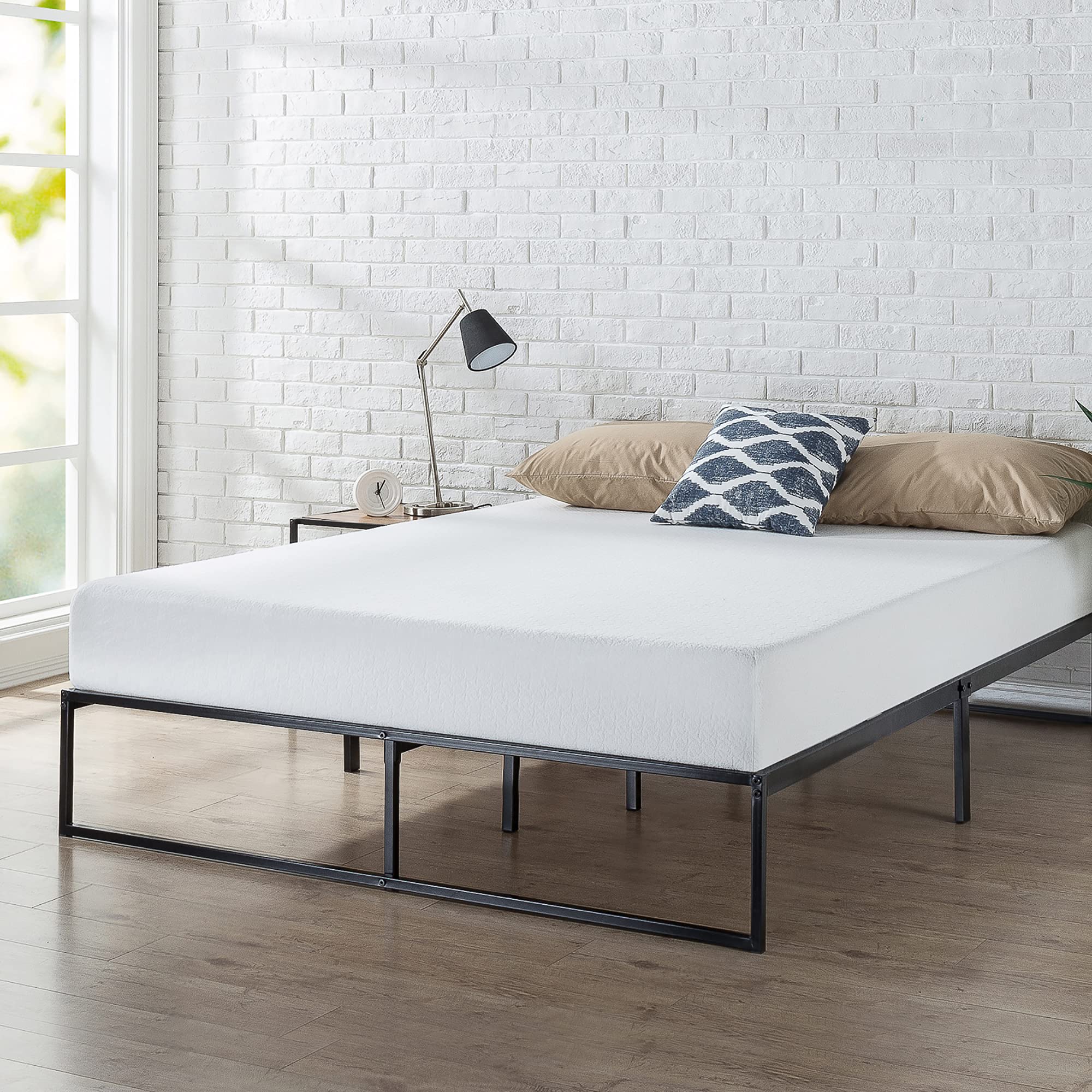 Zinus Lorelai Metal Platform Bed Frame | Double 135x190cm | Black Steel