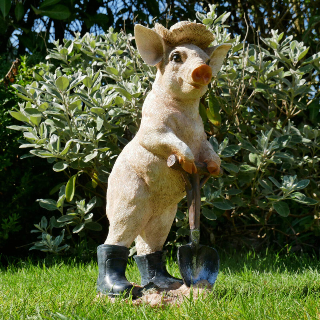 Jolof Store Pig with Spade Garden Statue – Weatherproof Resin Ornament