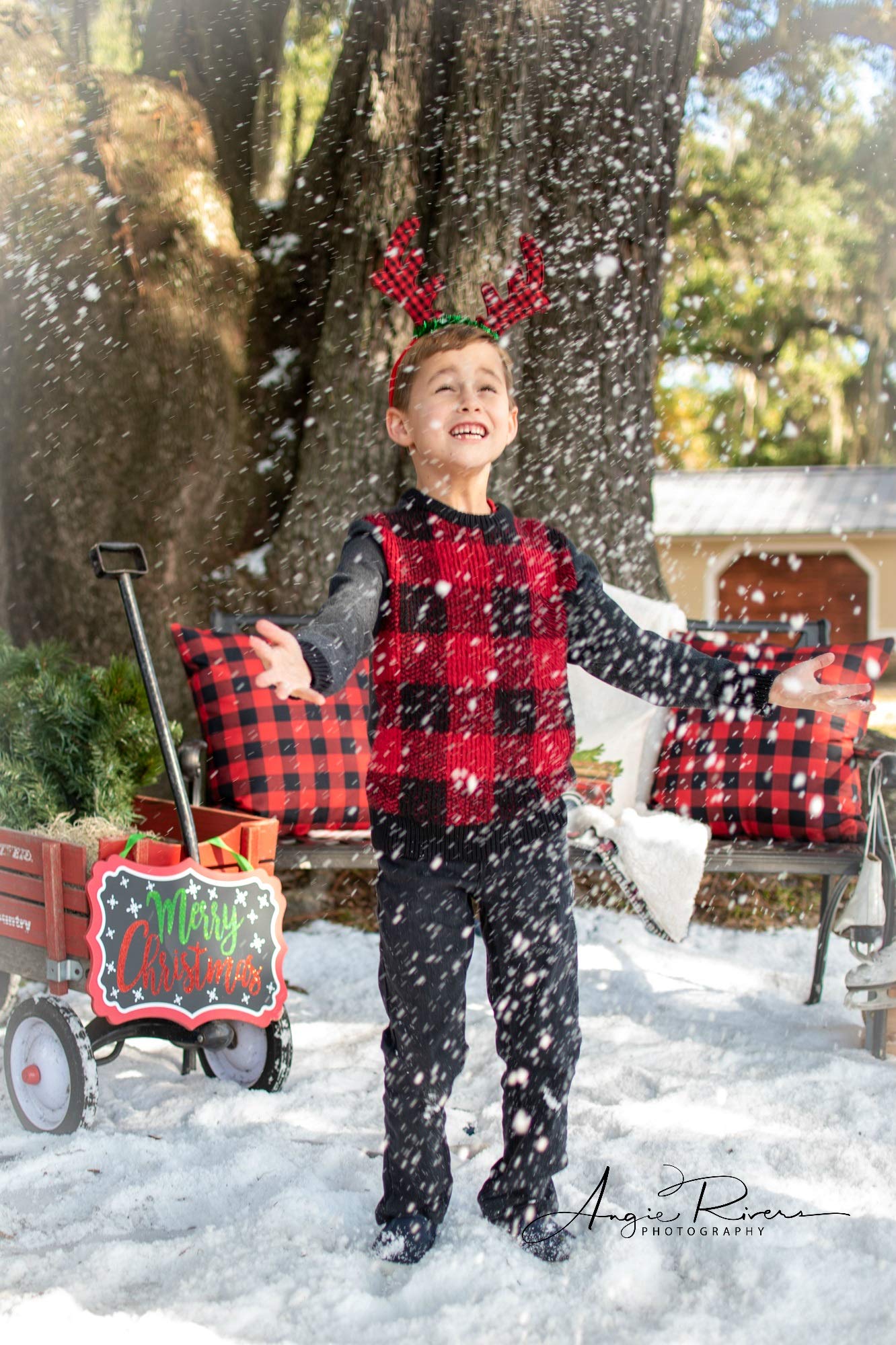 SnoWonder Instant Fake Snow for Cloud Slime and Decor - Makes 10 Gallons