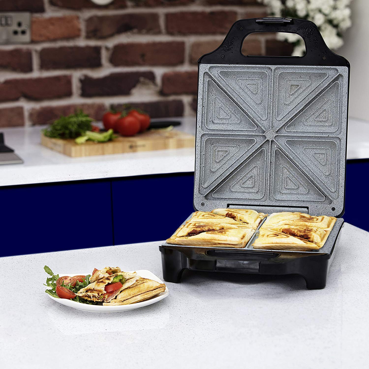Tower T27021 4 Slice Deep Fill Sandwich Maker | 1600W Non-Stick - Black