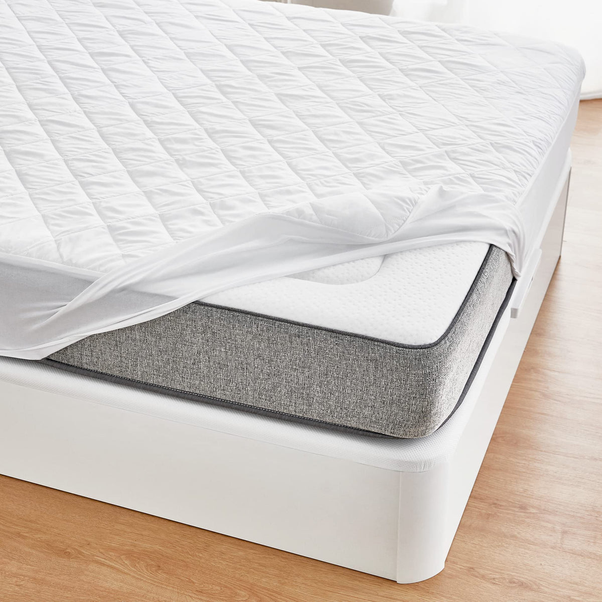 Pikolin Home - Mattress Protector / Padded Waterproof Mattress Dust Mites Cover, 190x200cm-Bed 180 - image 3