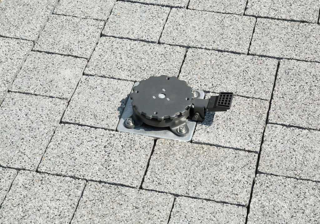 Schneider Universal Ground Plate – Concrete Mounting Base, 16x16cm
