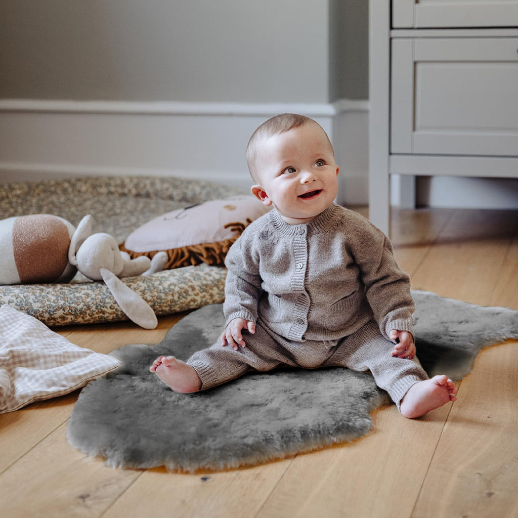 Nordic Sheep Baby Sheepskin Rug 95x60 cm | Real Lambskin in Light Grey