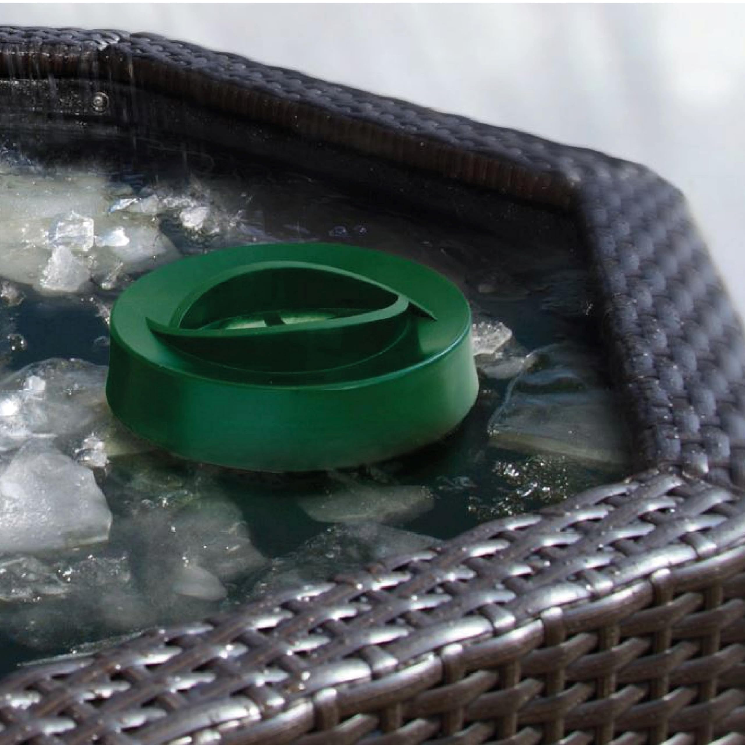 Blagdon Affinity Ice Vent 50W Pond Heater for Ponds up to 5000L