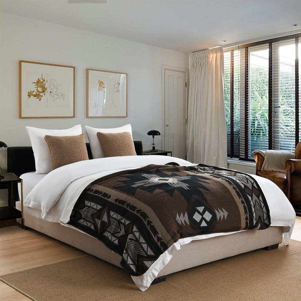HORIMOTE HOME Aztec Sherpa Fleece Throw Blanket - Navajo Boho Style