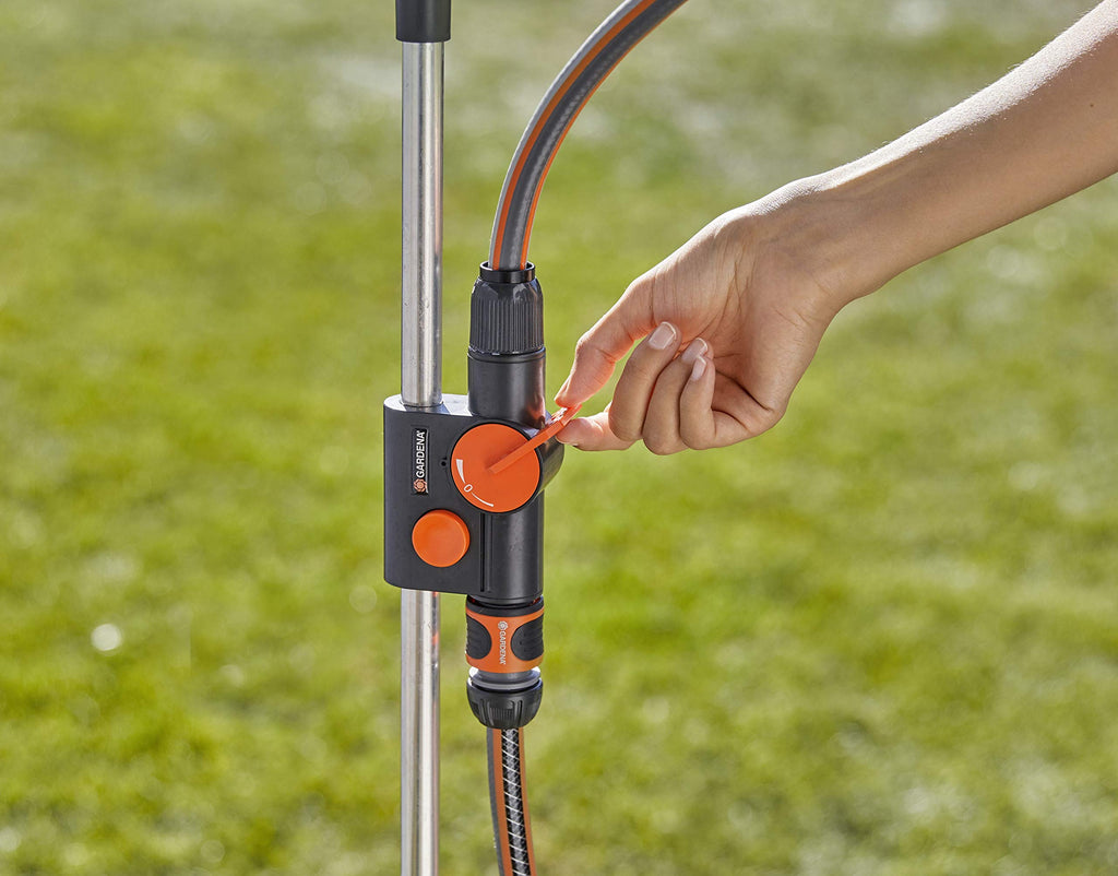 Gardena Garden Shower Trio | Tripod Outdoor Shower with 2 Spray Modes