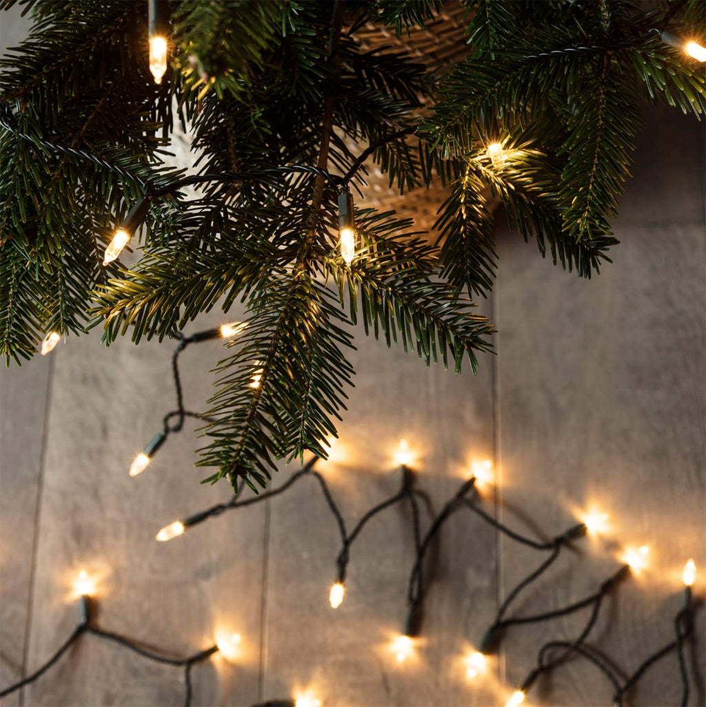Lights4fun 150 Warm White LED Christmas Tree Lights with Timer