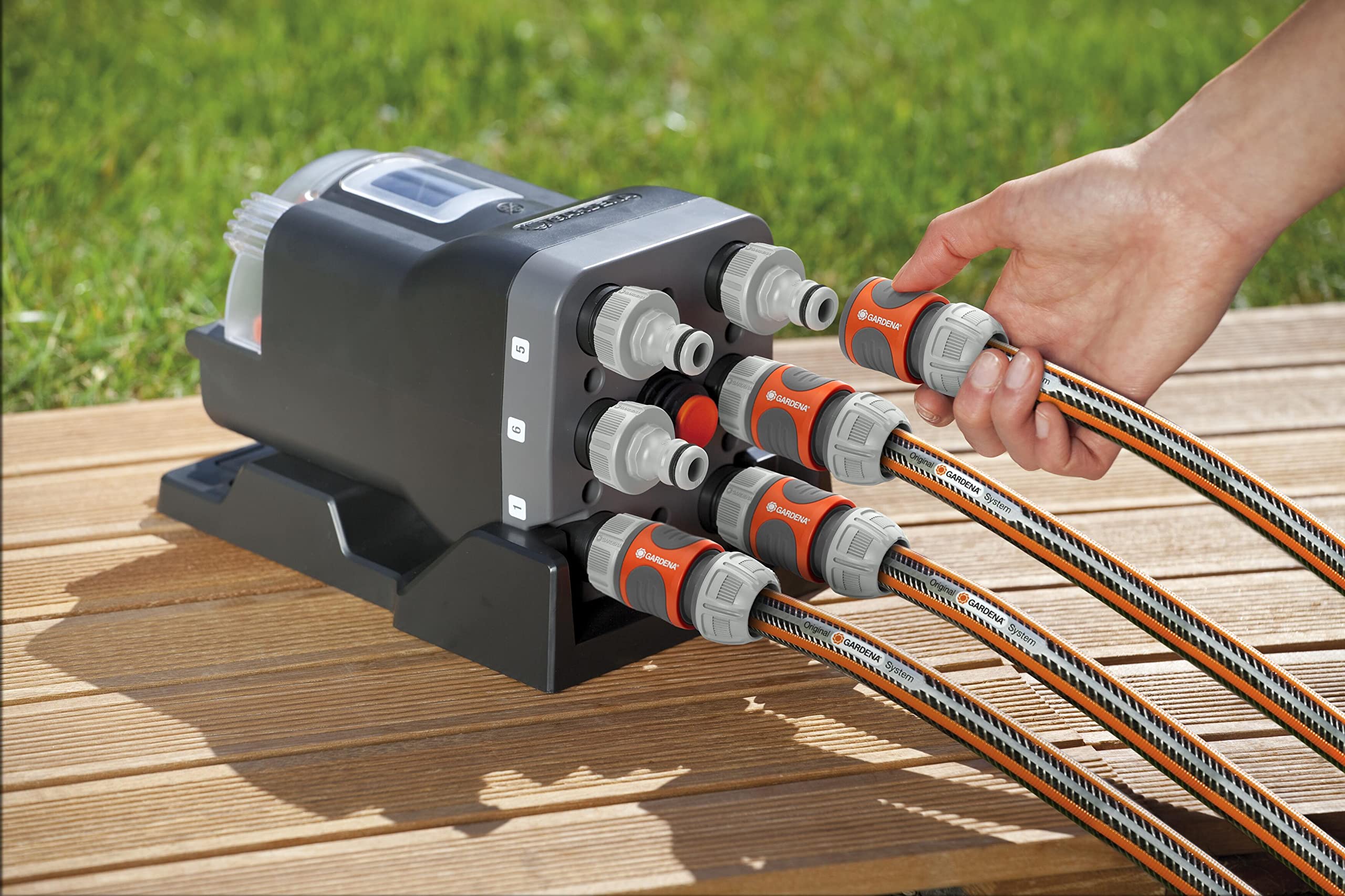 Gardena Automatic Water Distributor – 6-Point Garden Irrigation System