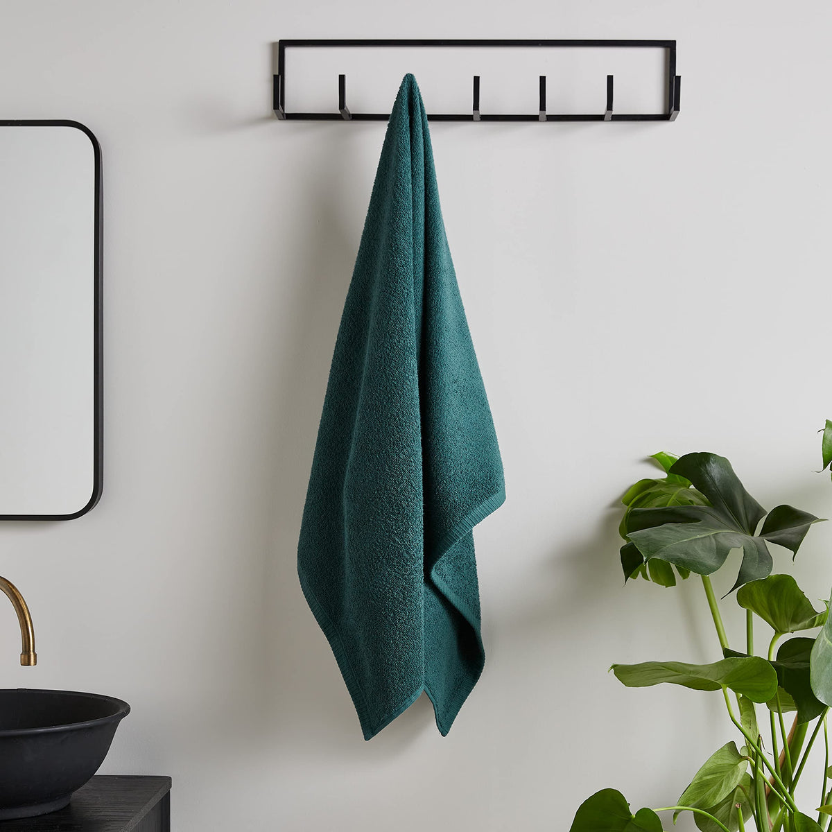 Catherine Lansfield Quick Dry Cotton Bath Towel Forest Green - image 1