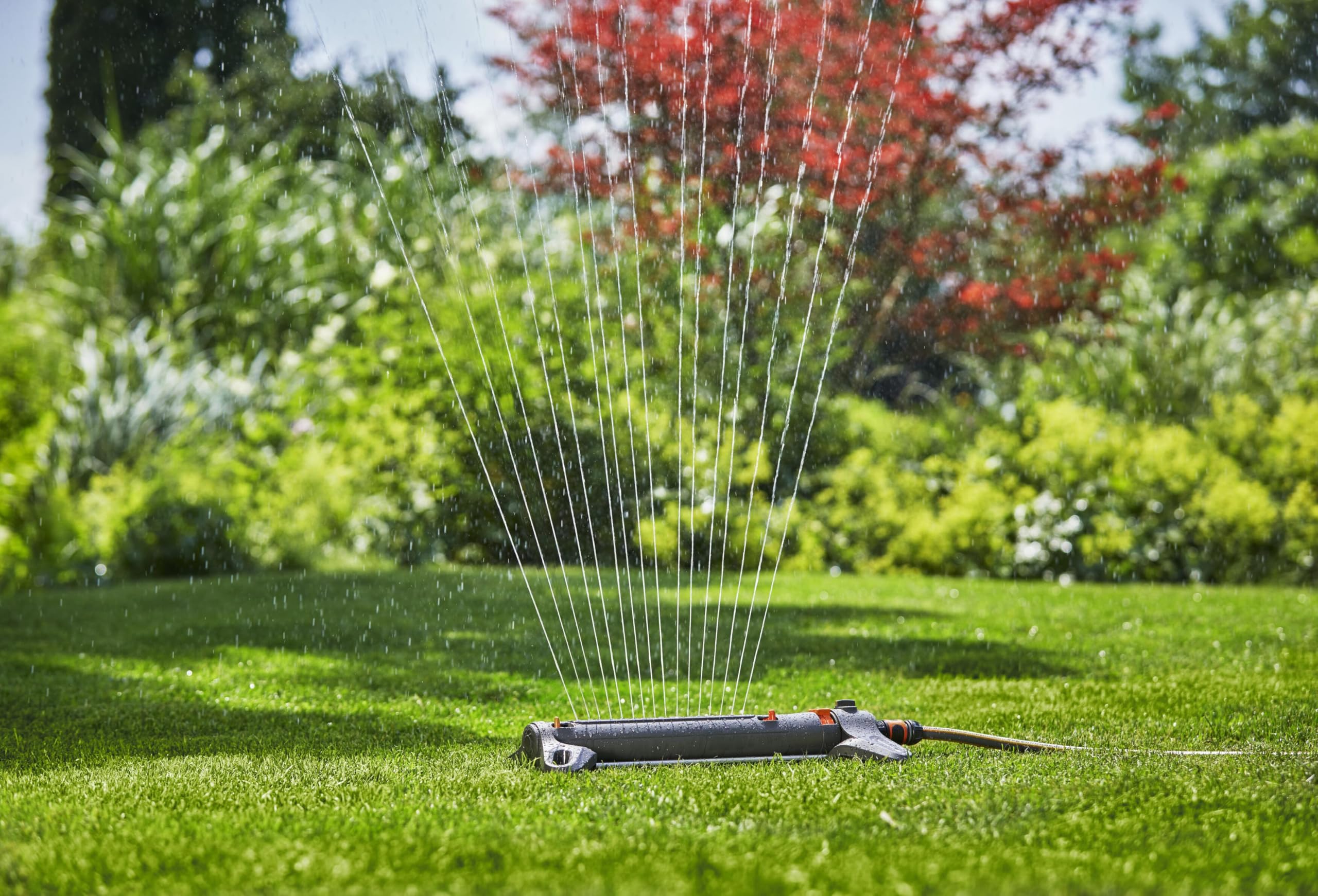 Gardena AquaZoom M Rectangular Sprinkler – 250 m² Irrigation Area