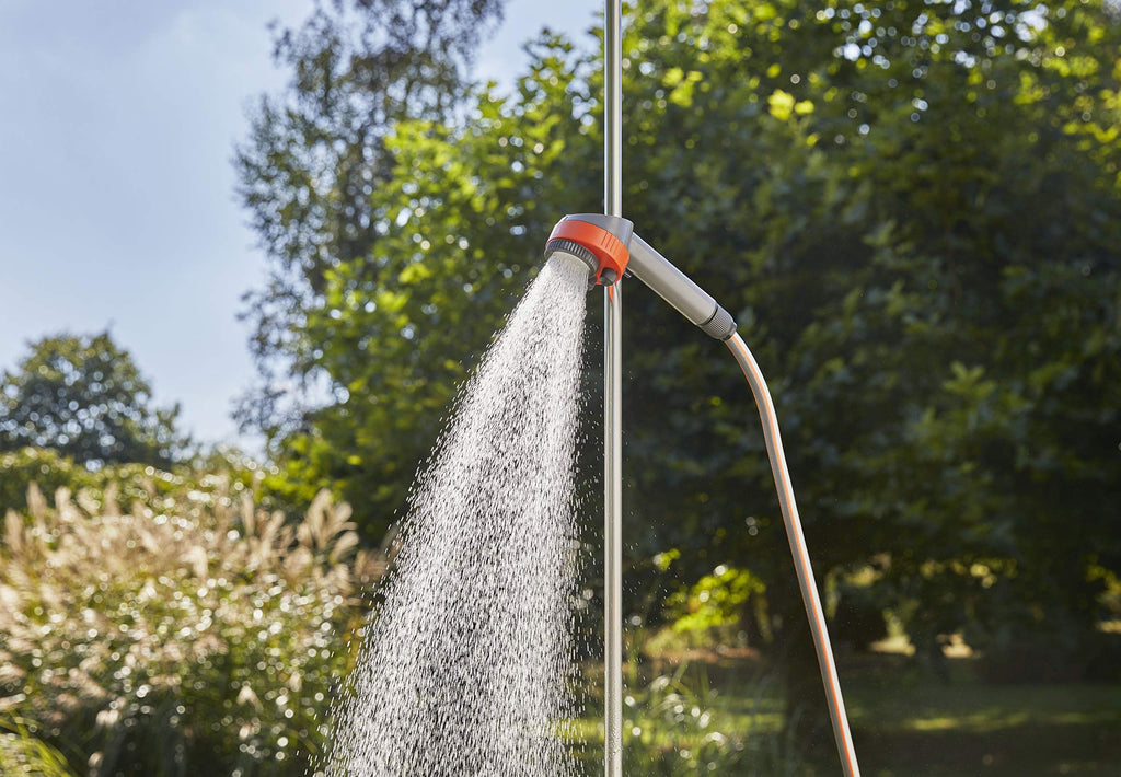 Gardena Garden Shower Trio | Tripod Outdoor Shower with 2 Spray Modes