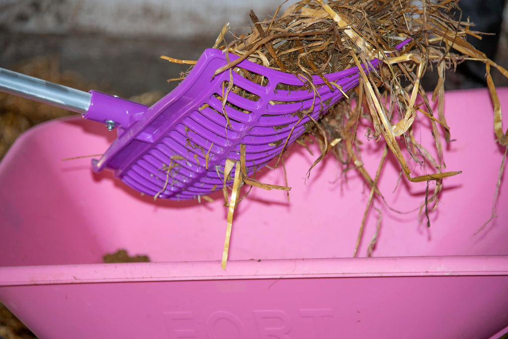 horizont Swedish Manure & Shavings Fork - 18-Prong Polycarbonate - Purple