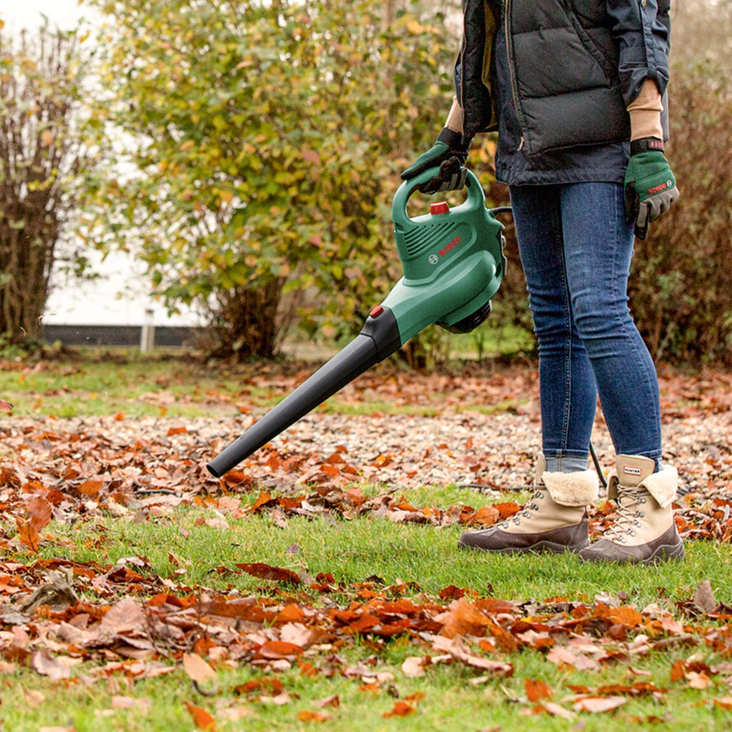 Bosch Universal Garden Tidy 2300 - 3-in-1 Electric Leaf Blower & Vacuum