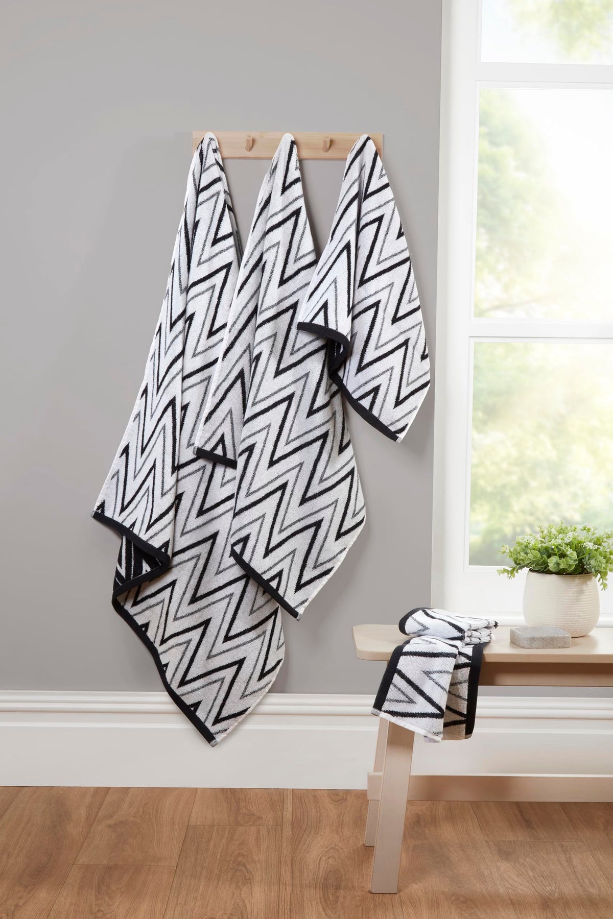 Rapport Home Helix Bath Sheets 2 Pack, 90x140cm 100% Cotton - Mono Black - image 2