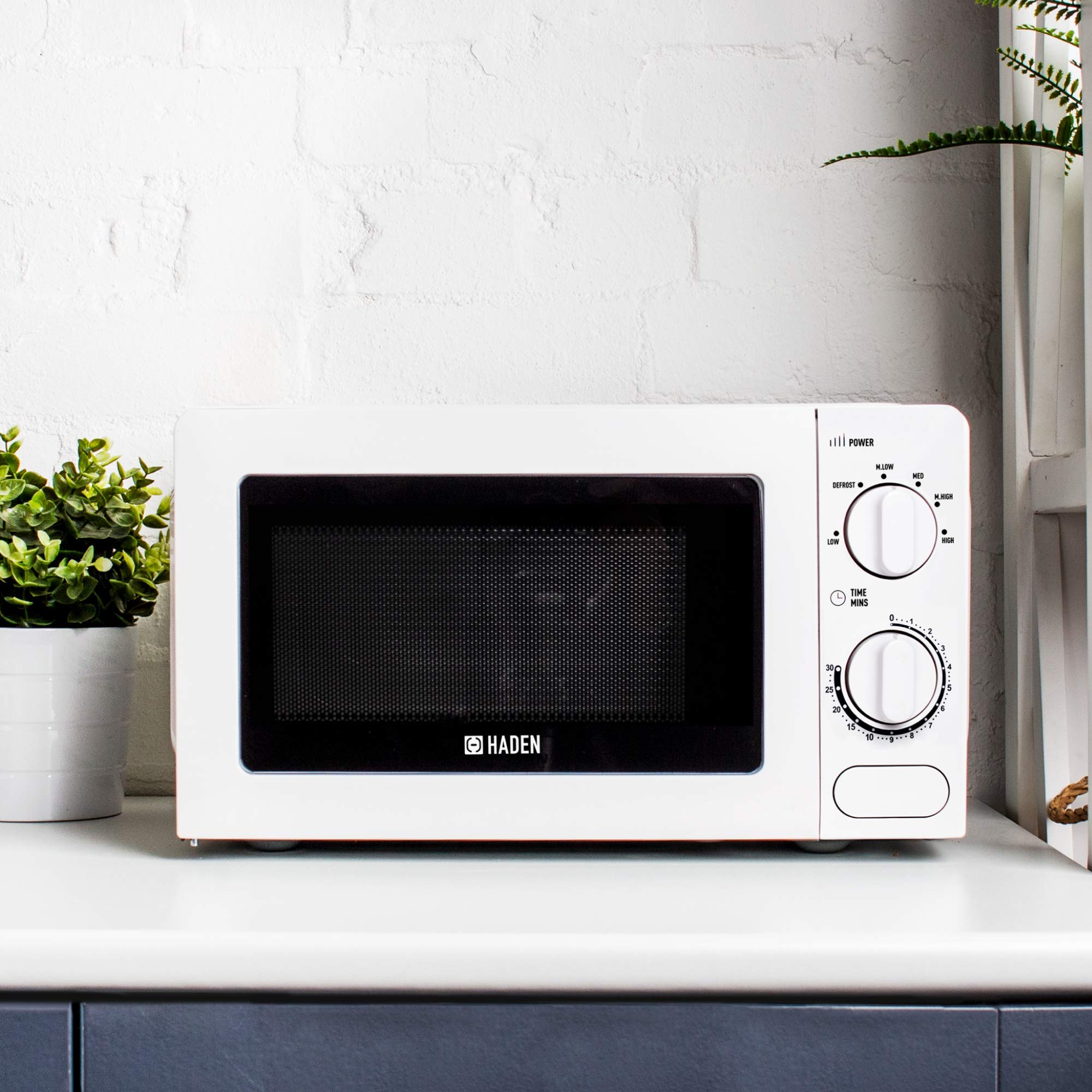 Haden 17L Compact Microwave Oven | 700W Countertop Cooker - White