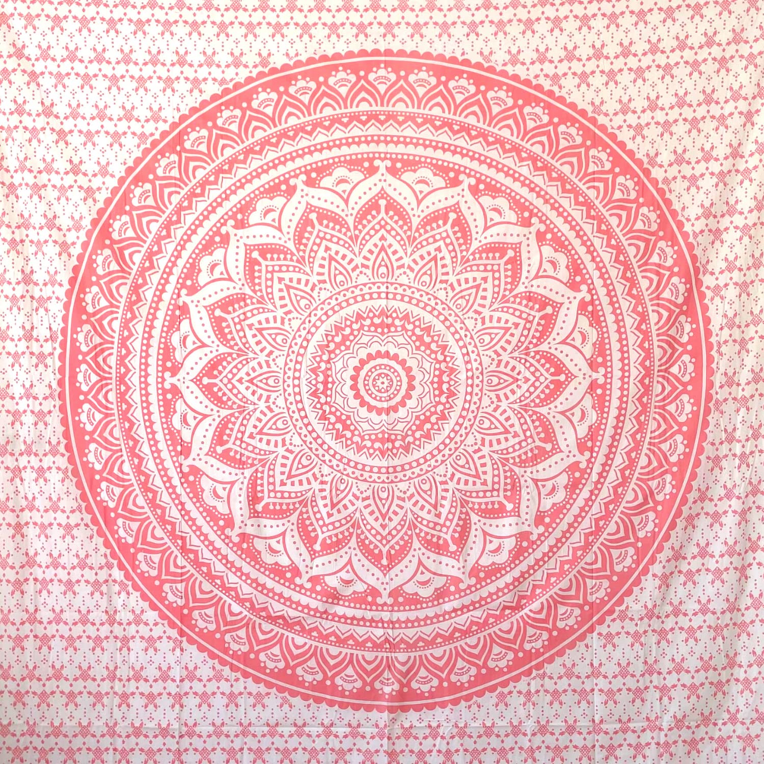 MOMOMUS XXL Anti-Sand Beach Towel – Pink Mandala Picnic Blanket