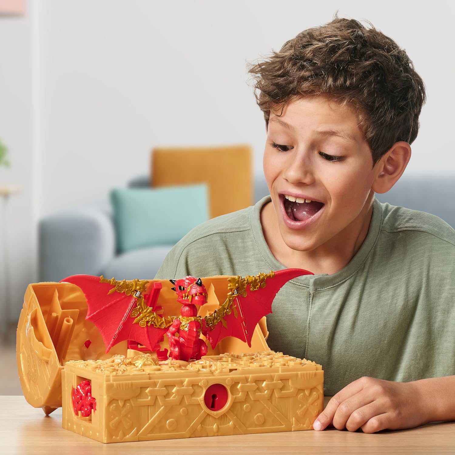Treasure X Lost Lands Dragon's Realm Mystery Chest – 25 Level Playset