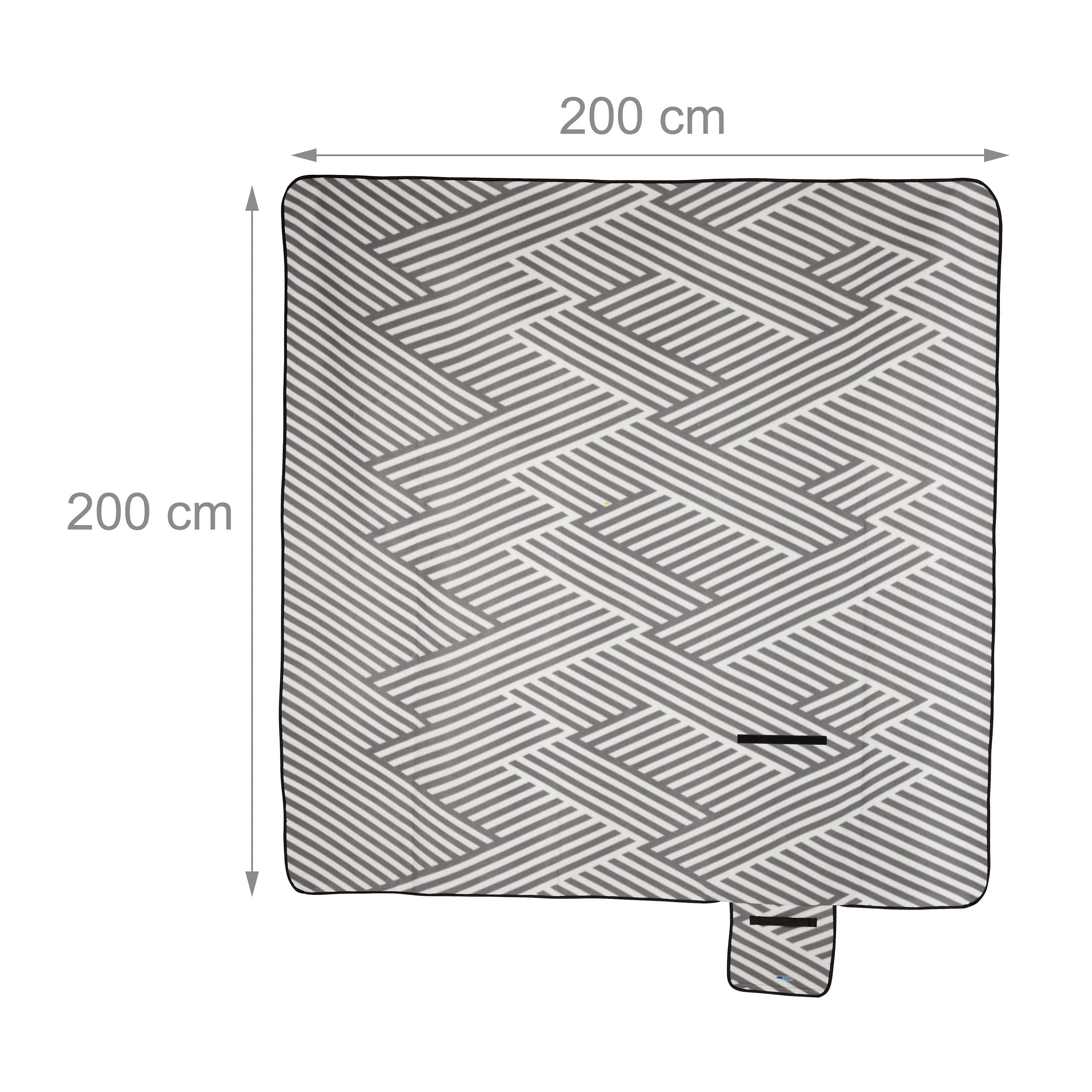 Relaxdays XXL Picnic Blanket | Insulated 200x200cm Folding Beach Rug