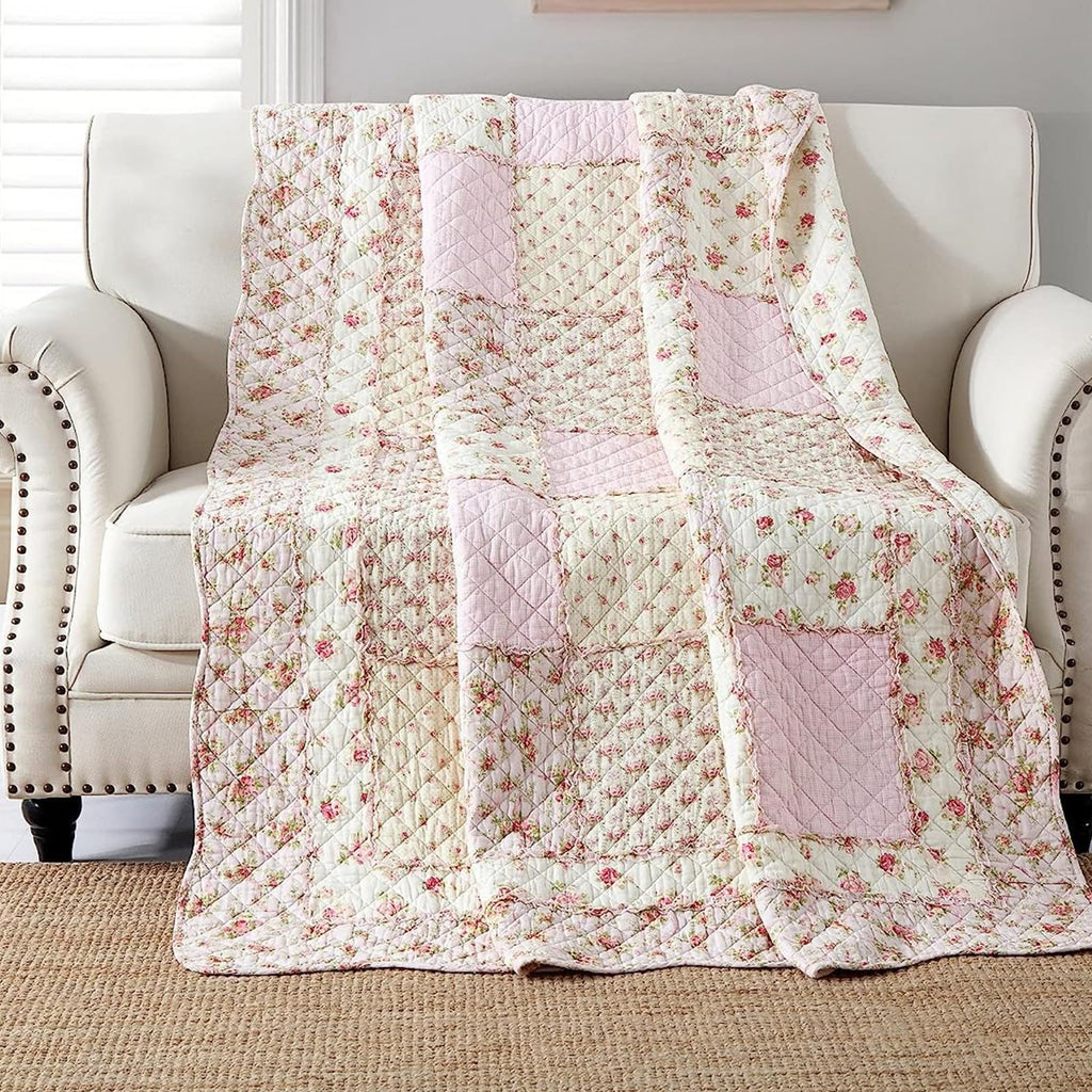 Qucover Pink Floral Patchwork Quilt – 100% Cotton Single Bedspread 150x200cm