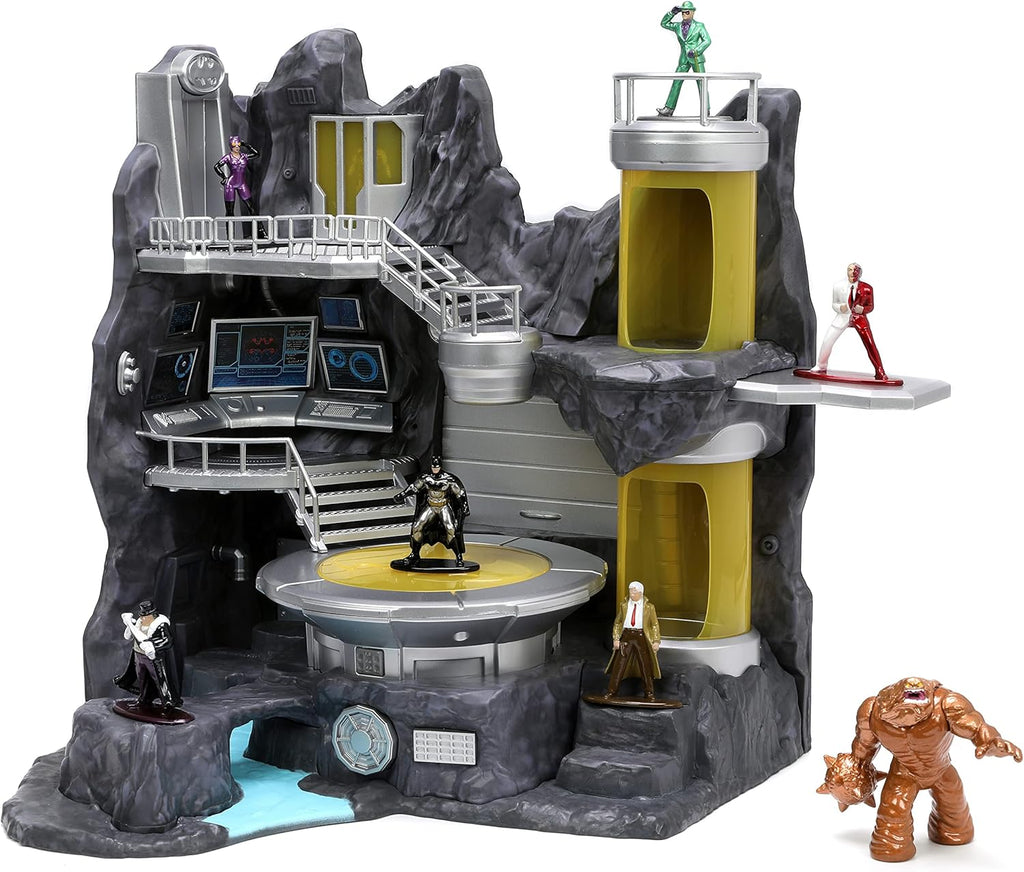 Batman Batcave NanoScene by Snaps | Includes 2 Figures & Light-Up Signal
