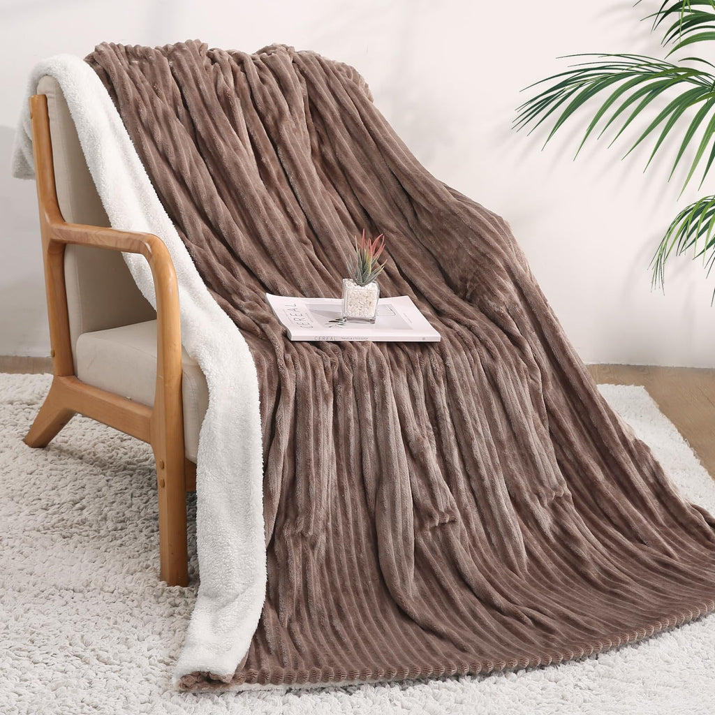 CURECURE Electric Heated Blanket – Ribbed Flannel & Sherpa Throw, 180x130cm