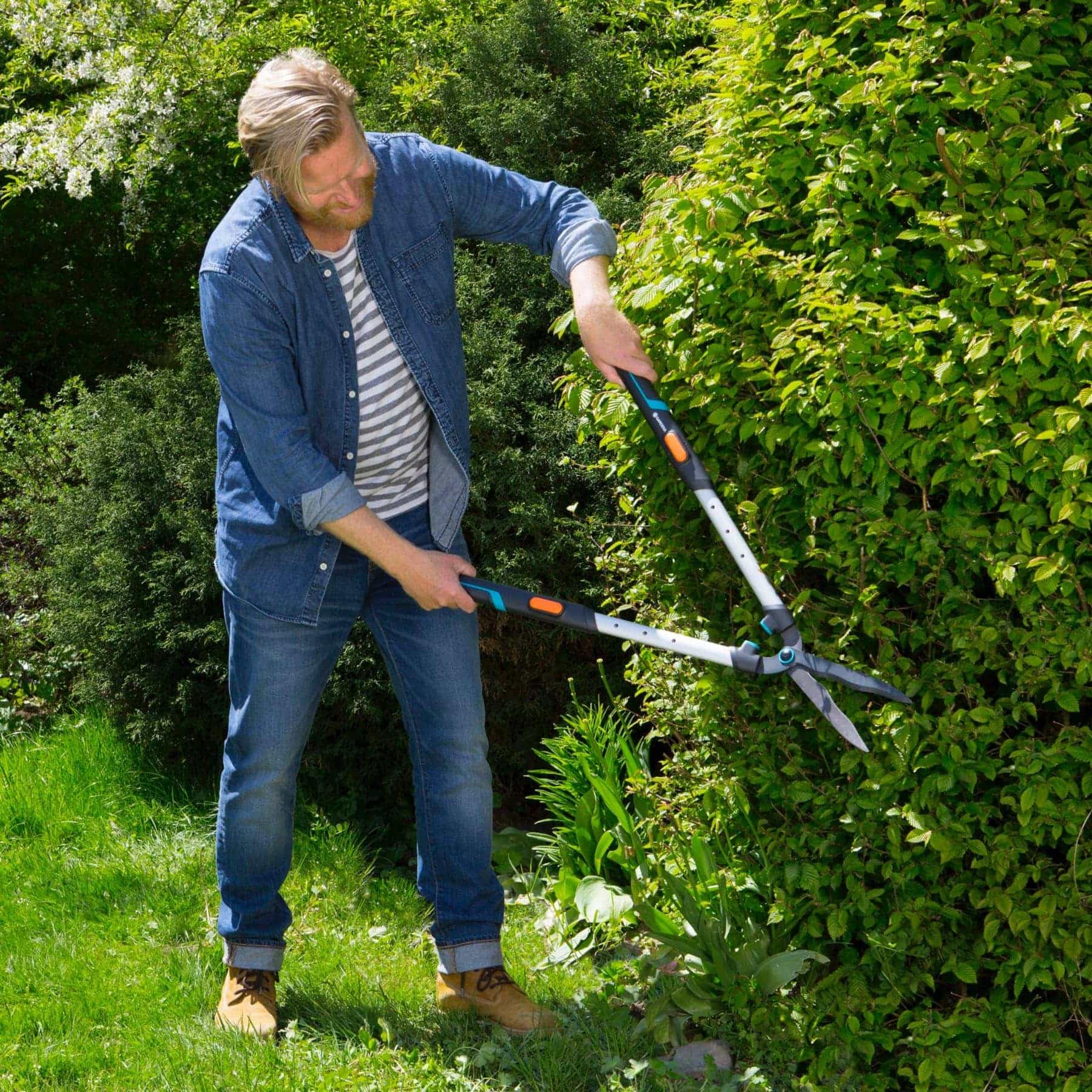 Gardena TeleCut Hedge Shears – Telescopic Steel Blade Trimmer