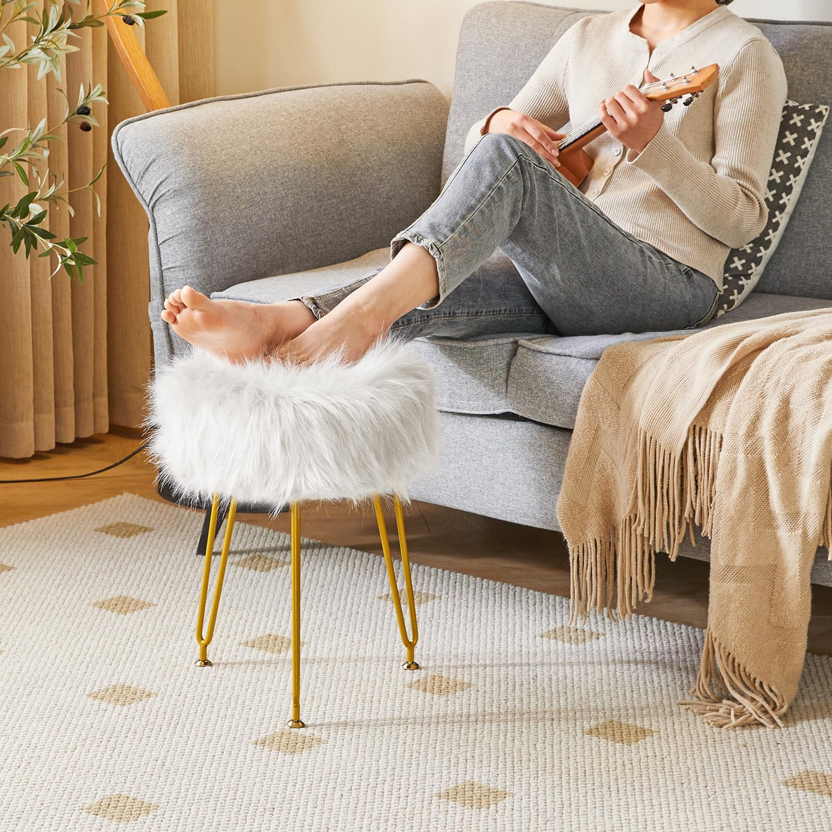 IBUYKE Faux Fur Vanity Chair, Furry Makeup Stool Ottoman, White L/G-32W - image 4