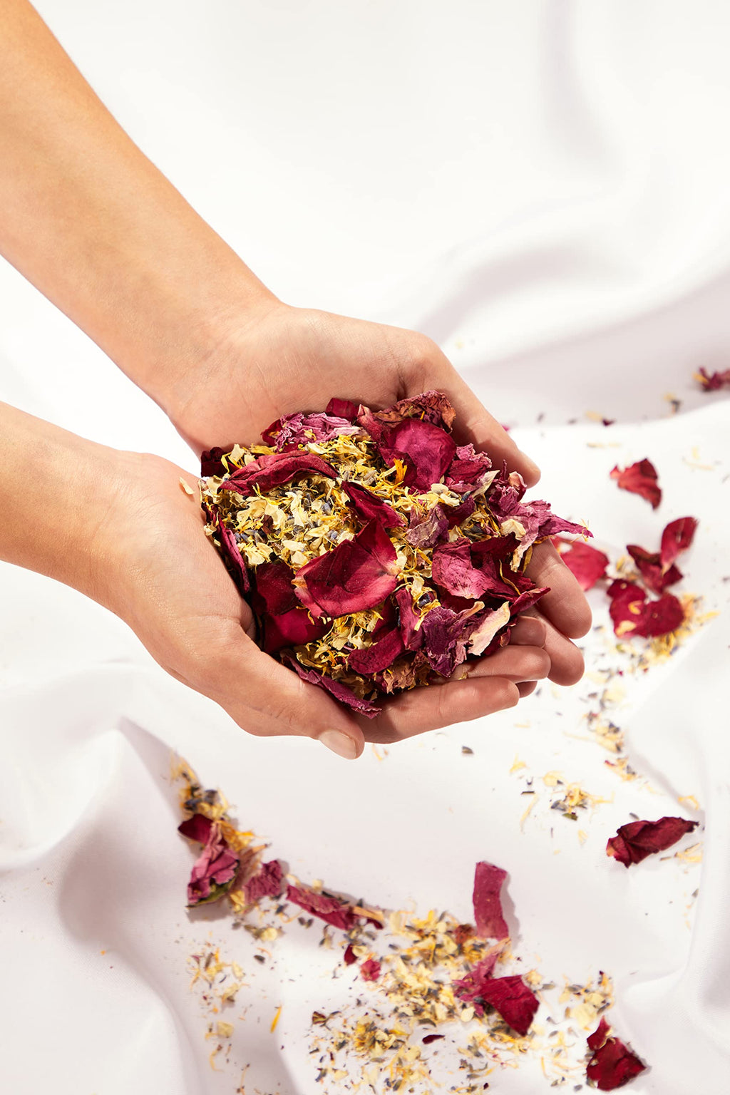 Flora & Bloom Wedding Confetti Kit | 6L Biodegradable Petals & 48 Cones