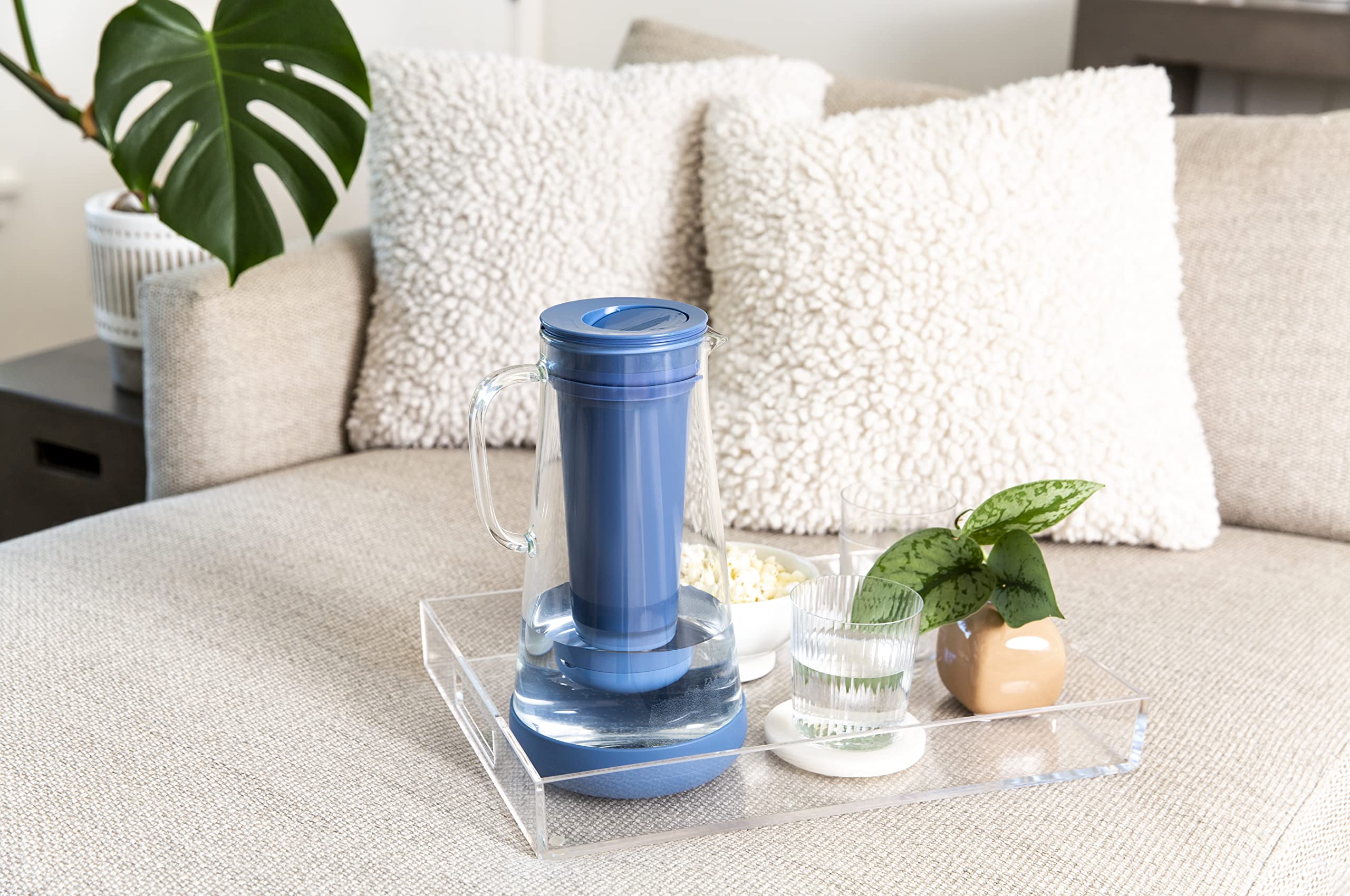 LifeStraw Home 7-Cup Glass Water Filter Pitcher with Silicone Base