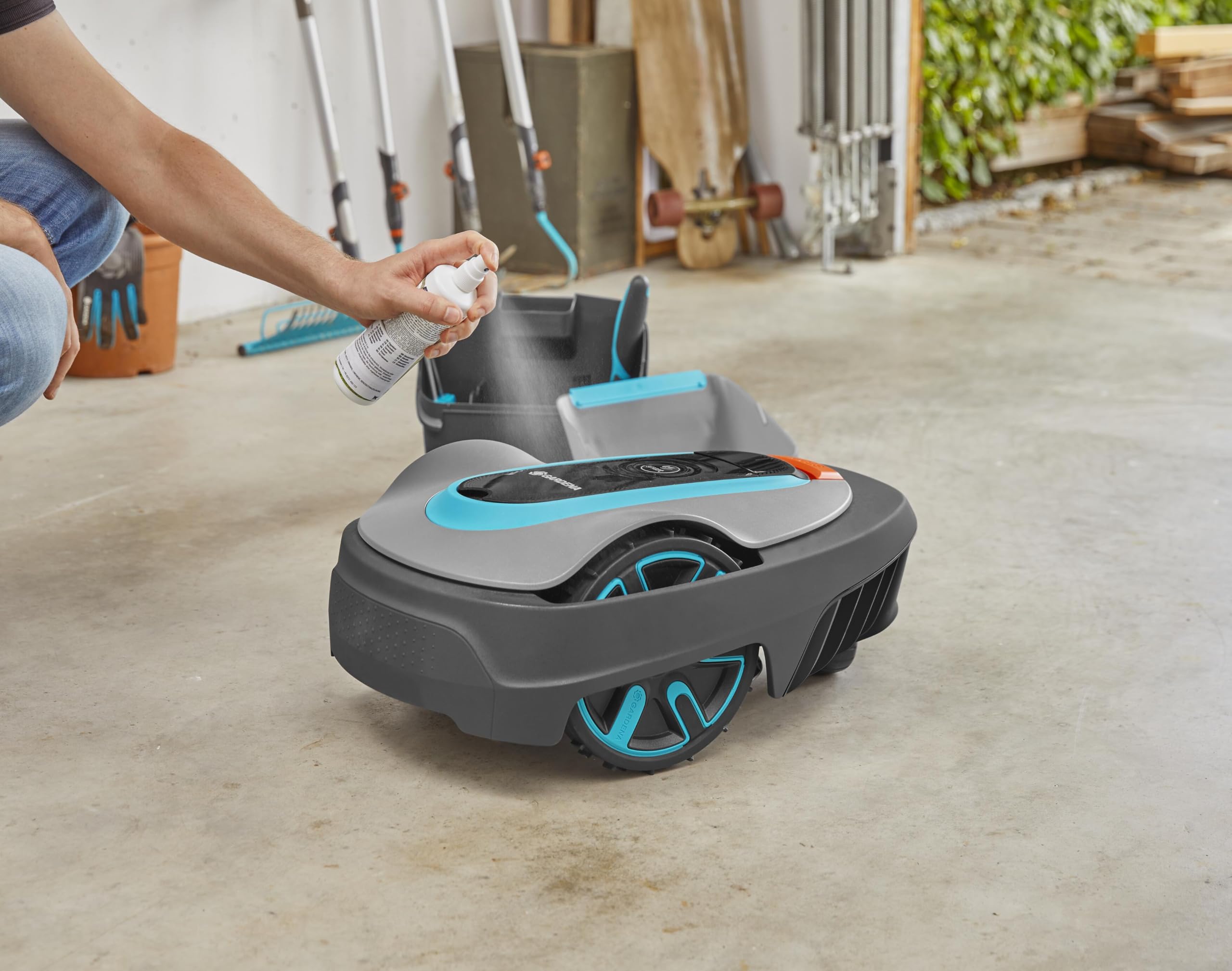 Gardena Robotic Lawn Mower Maintenance and Cleaning Kit – 4067-20
