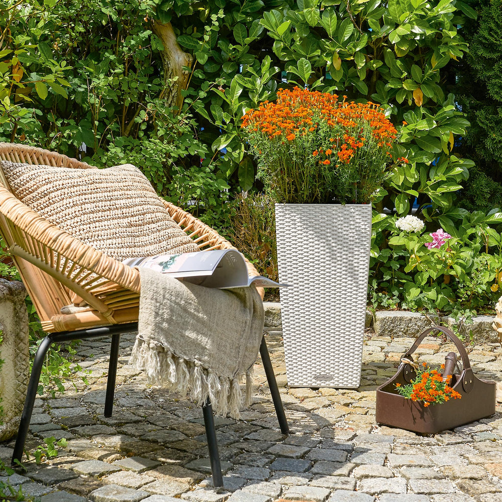 Lechuza CUBICO Cottage 40 Self-Watering Rattan Planter - White