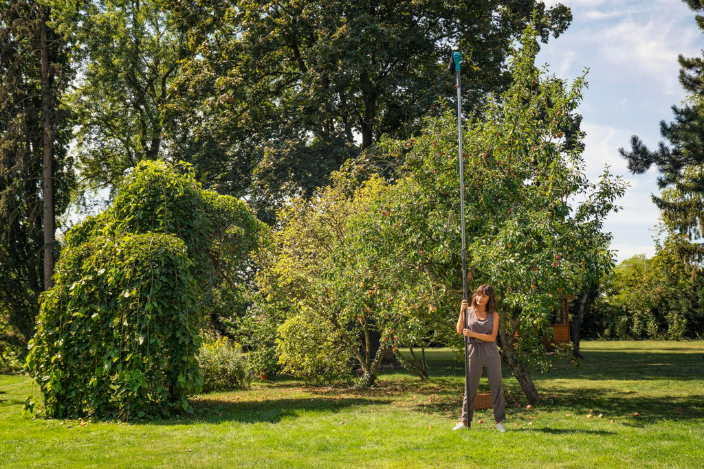 Gardena Combisystem Telescopic Handle | 210-390 cm Aluminum Extension