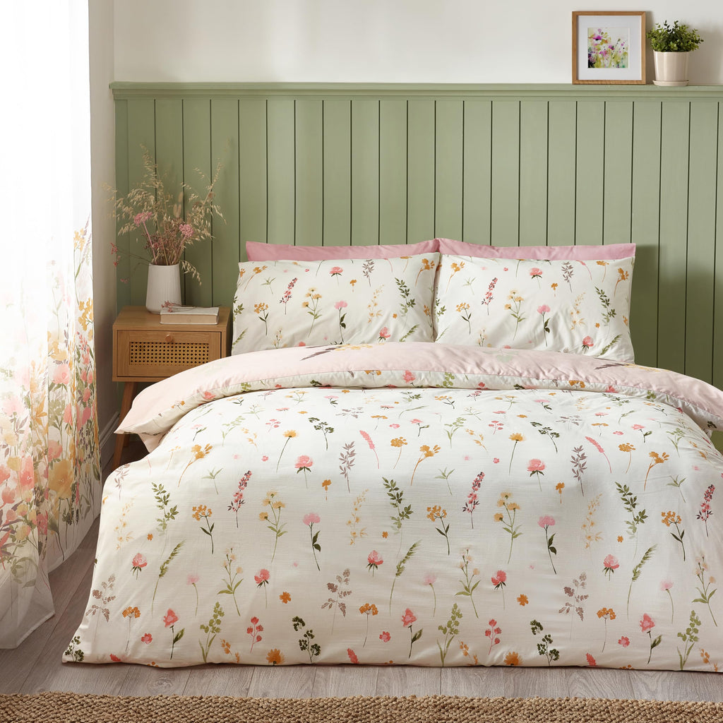 Catherine Lansfield Countryside Floral Super King Duvet Set – Pink