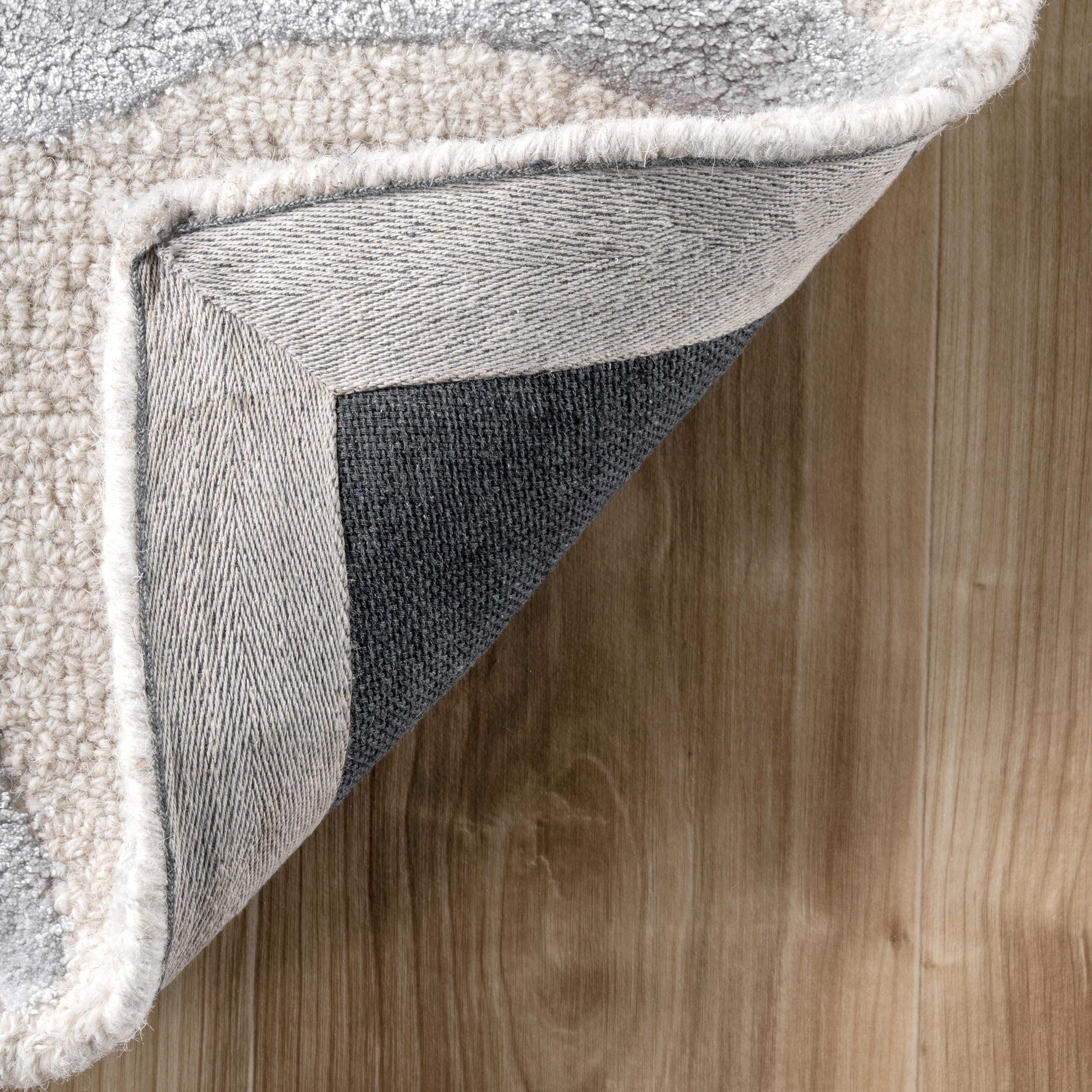 nuLOOM Hand Tufted Zebra Accent Rug | Grey Wool & Viscose, 2' x 3'