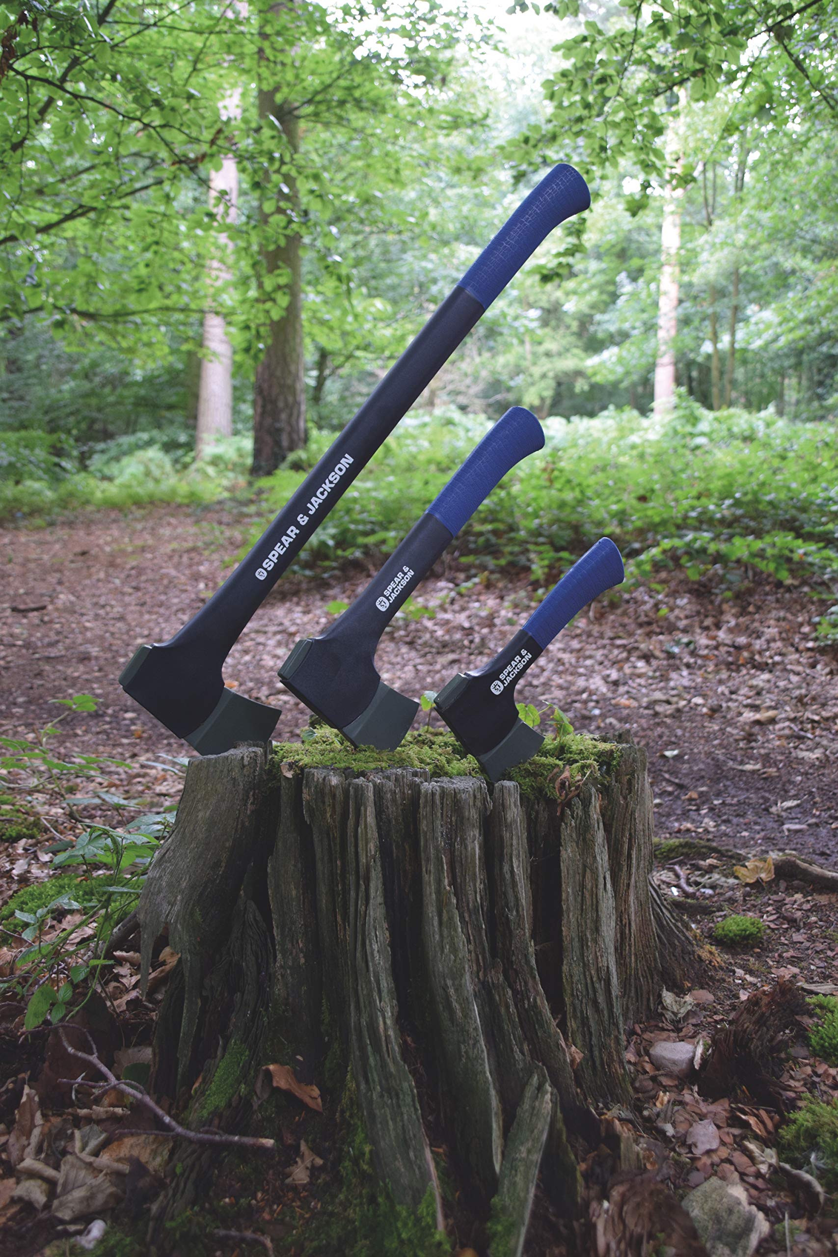 Spear & Jackson 0.6kg Carbon Steel Cutting Axe | Fibreglass Handle