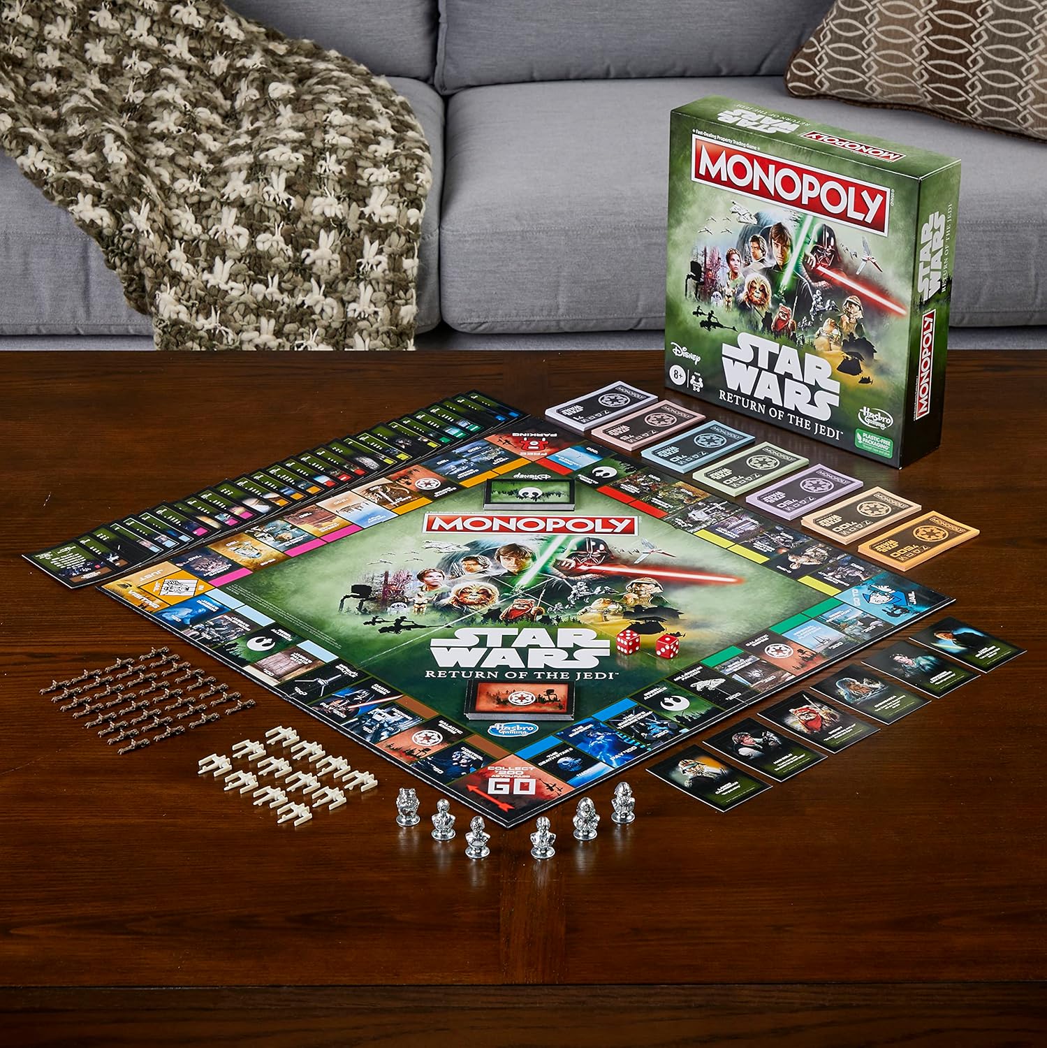 Monopoly: Star Wars Return of the Jedi Edition Board Game by Snaps